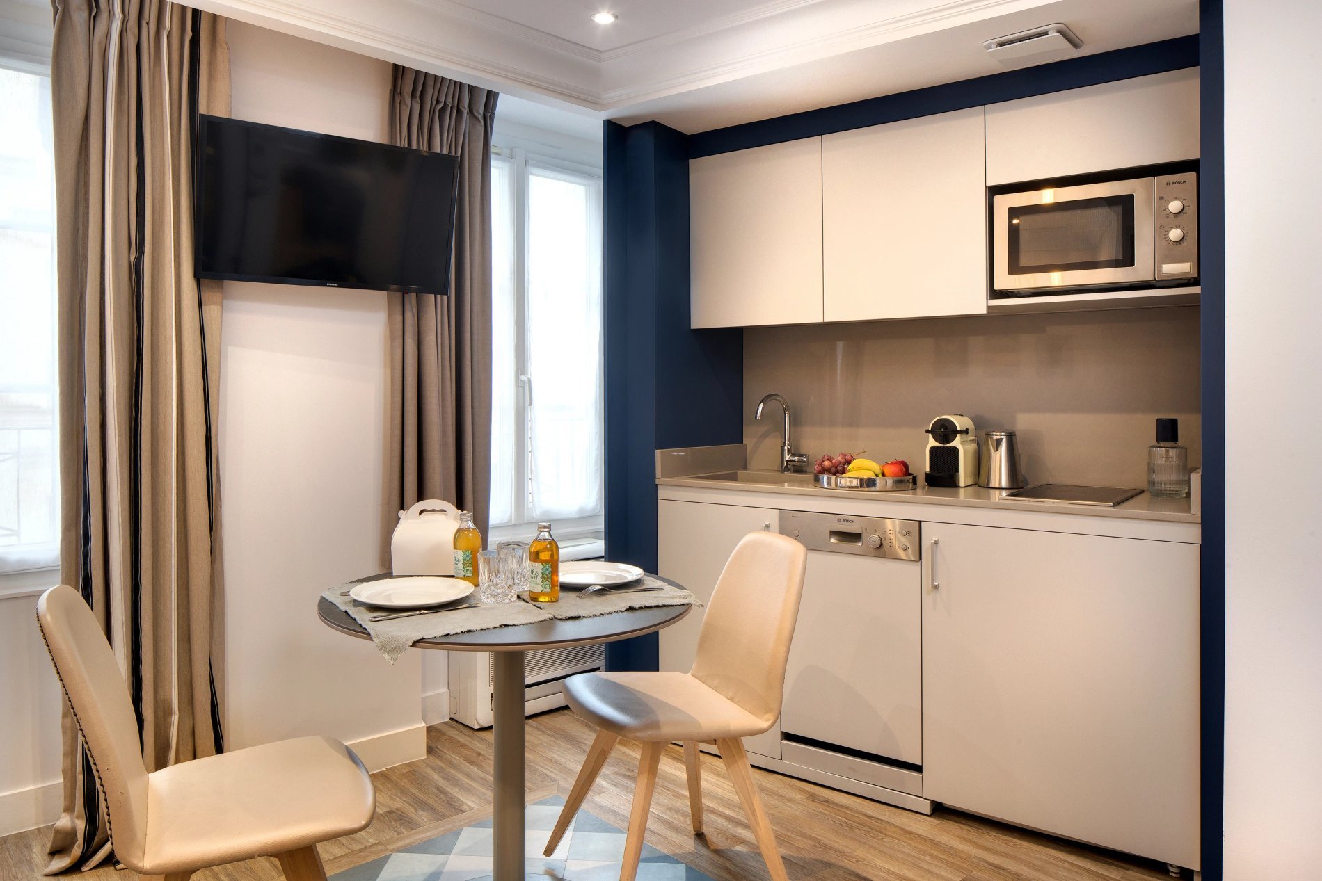 b160fdbd-1323-4f5b-a95e-31c235df291c