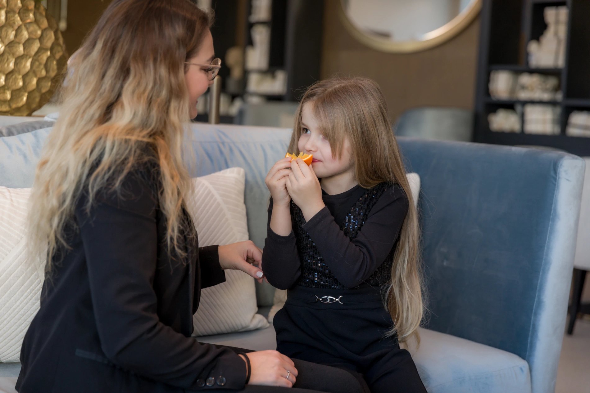 Tendres moments mère-fille chambre Maison Albar Le Victoria, Nice