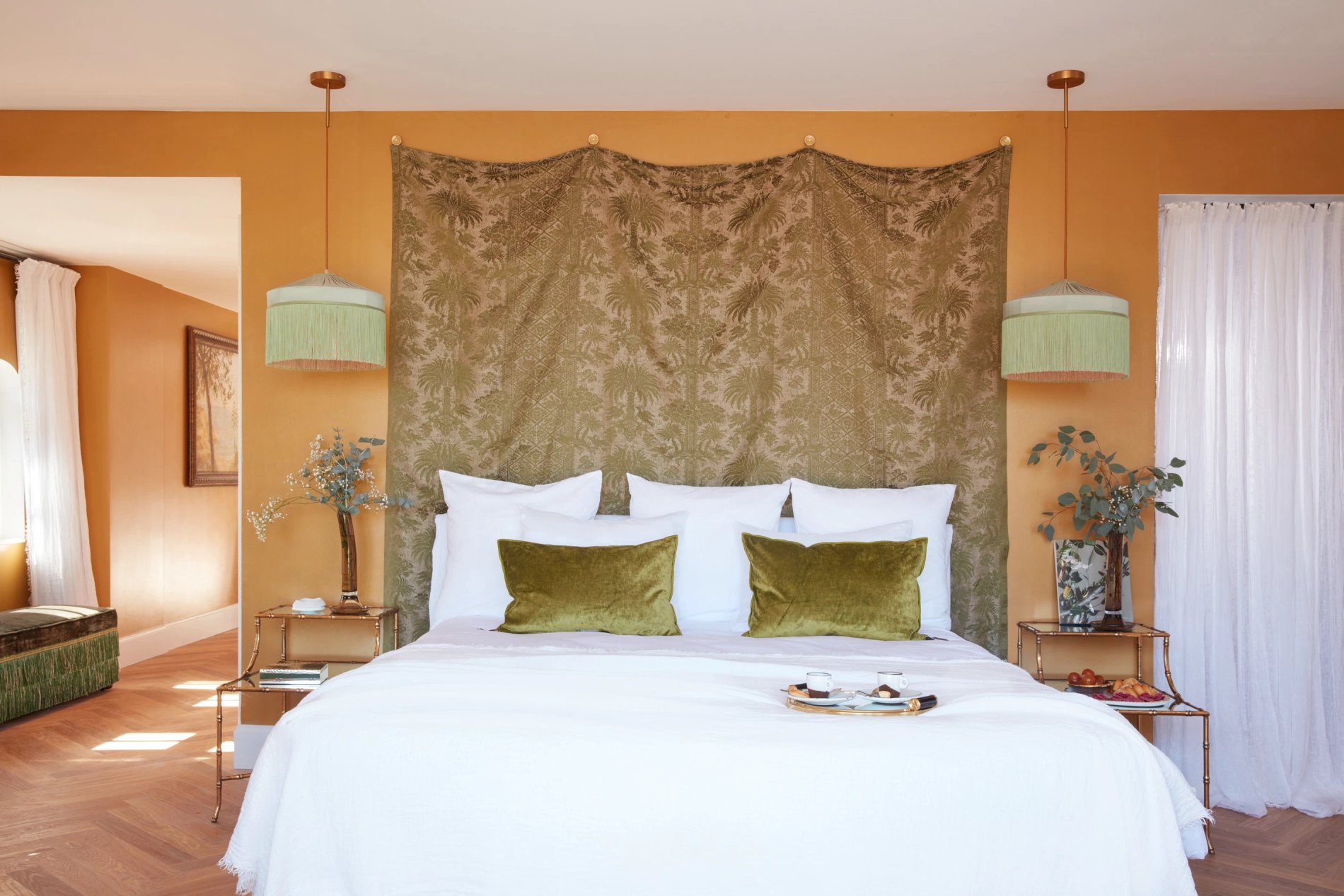 b2256eff-a785-46cc-a354-55a155066a8d