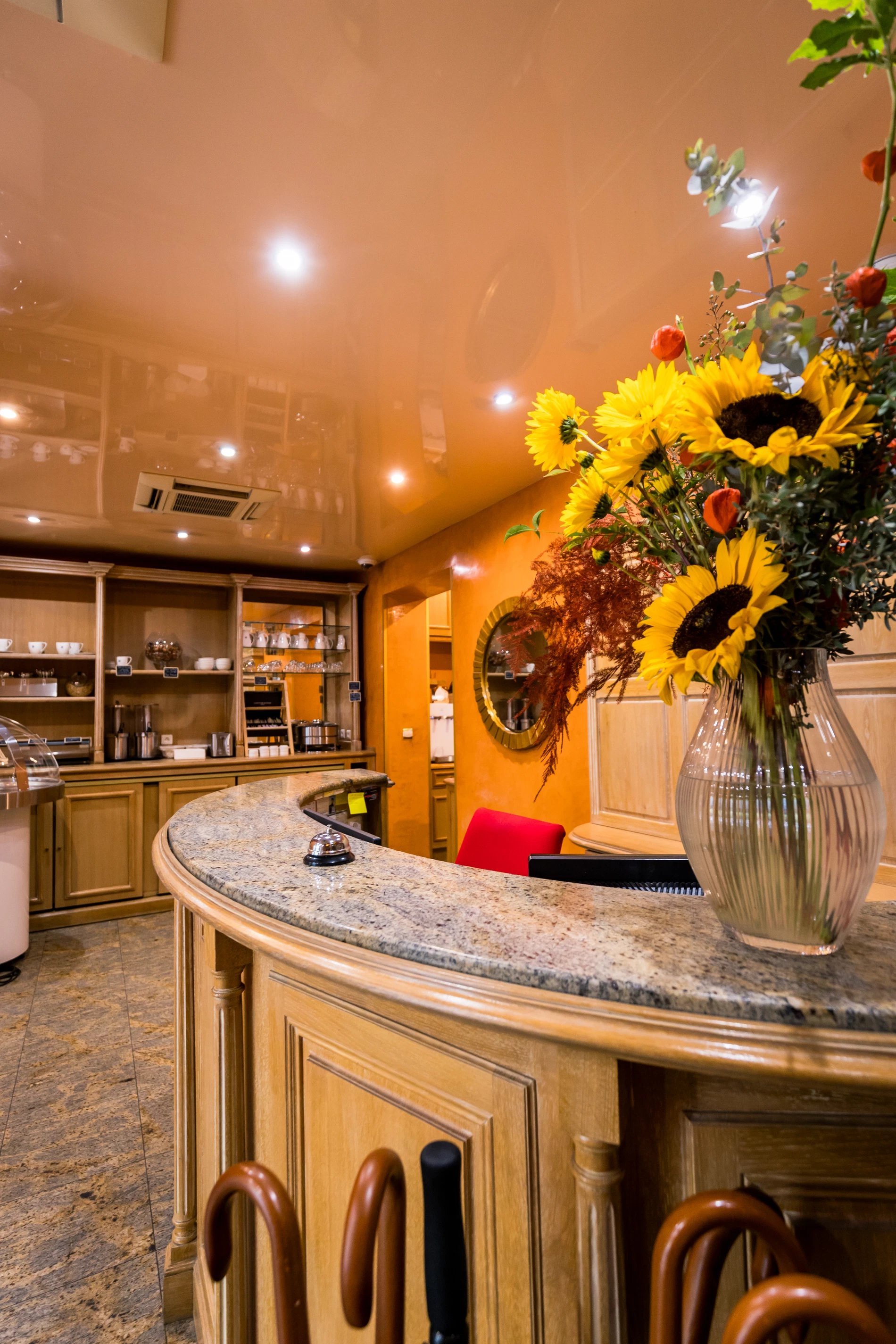 b259a8b0-996e-4d2e-b349-86255d352bd6