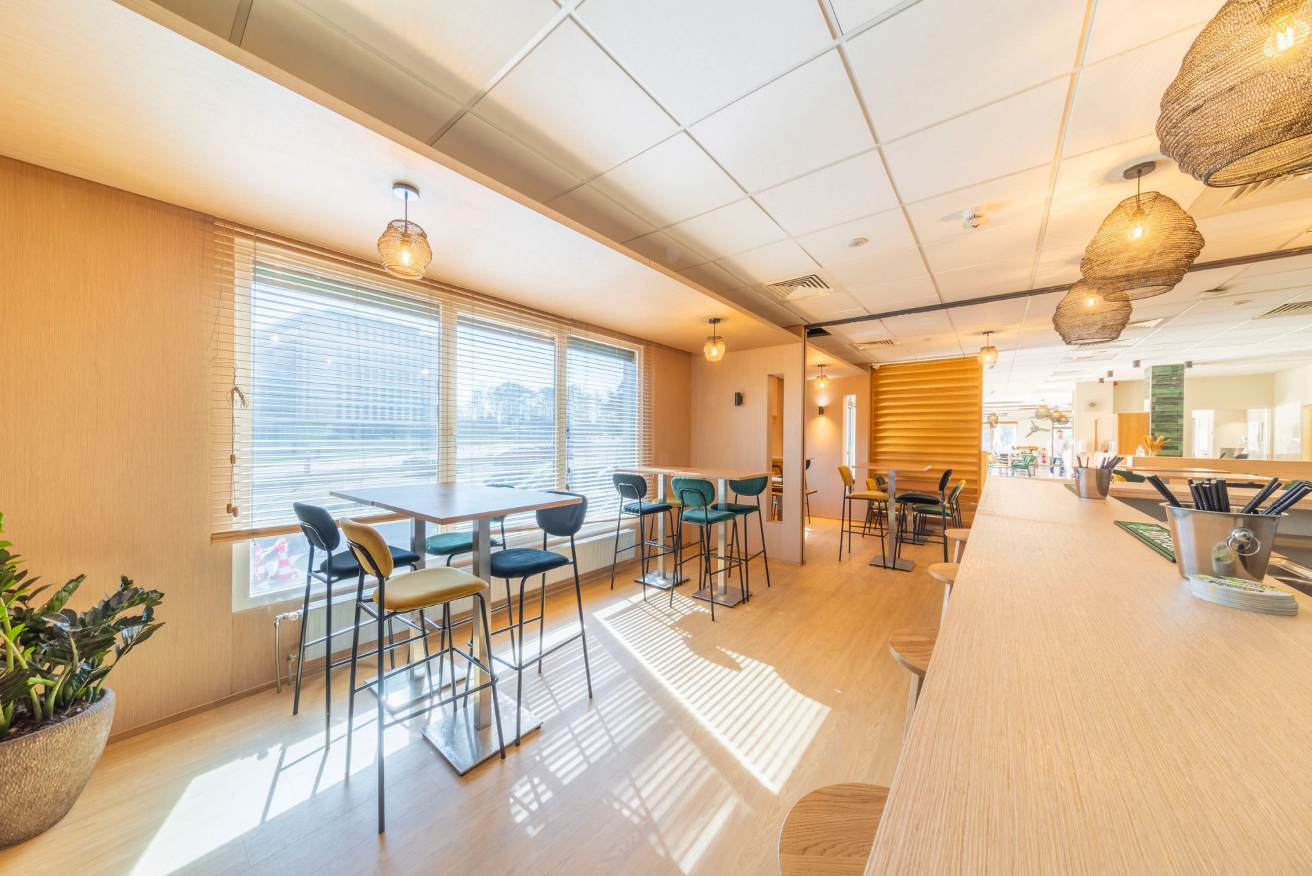 b2ca9381-0c1f-435a-aec8-e2e1f7123e4d