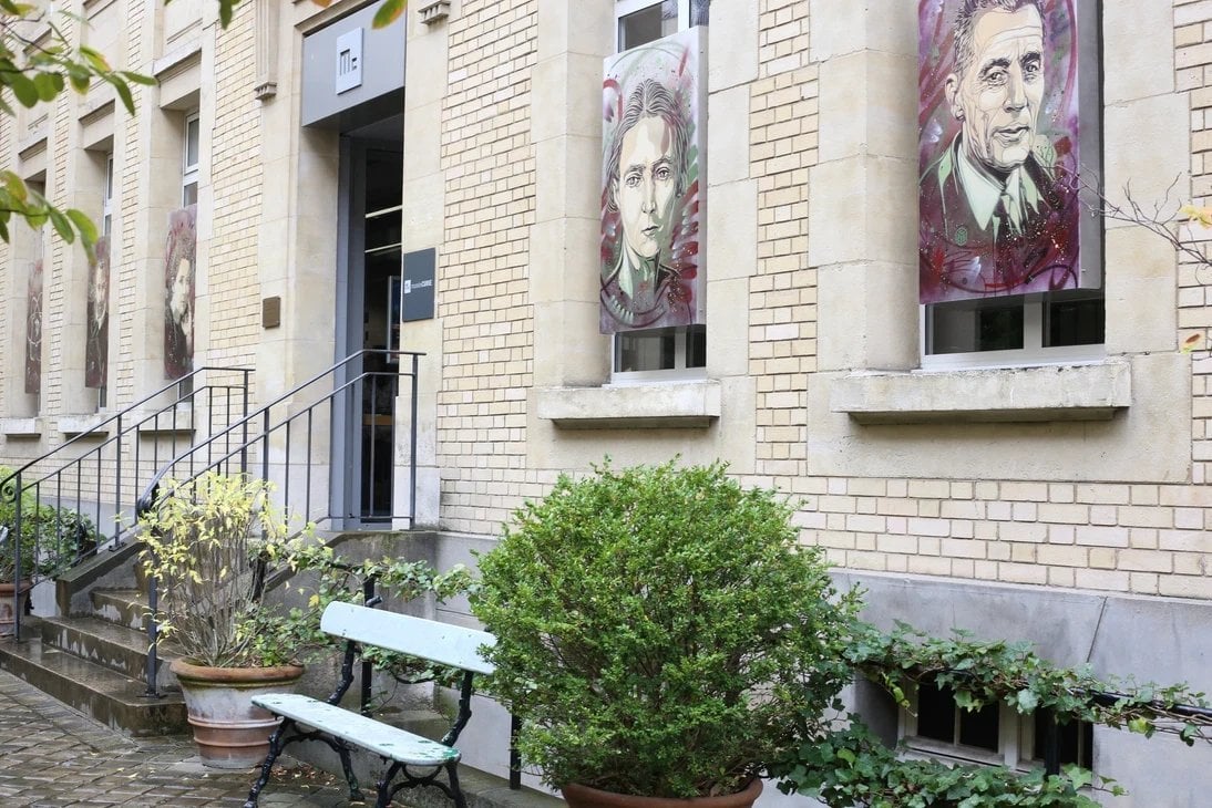 b2f7b5ab-ef41-486c-889c-b48099a1baeb