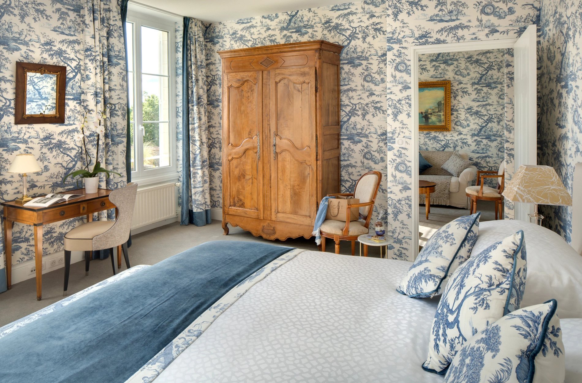 b30860c4-100e-443a-8a8e-73af1104a9aa