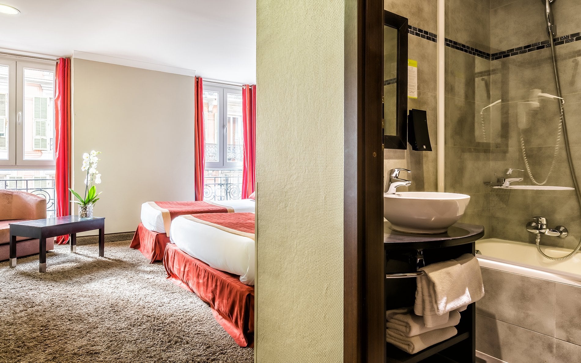 b35cfcdf-d75a-4097-87ab-95f763ac4e44