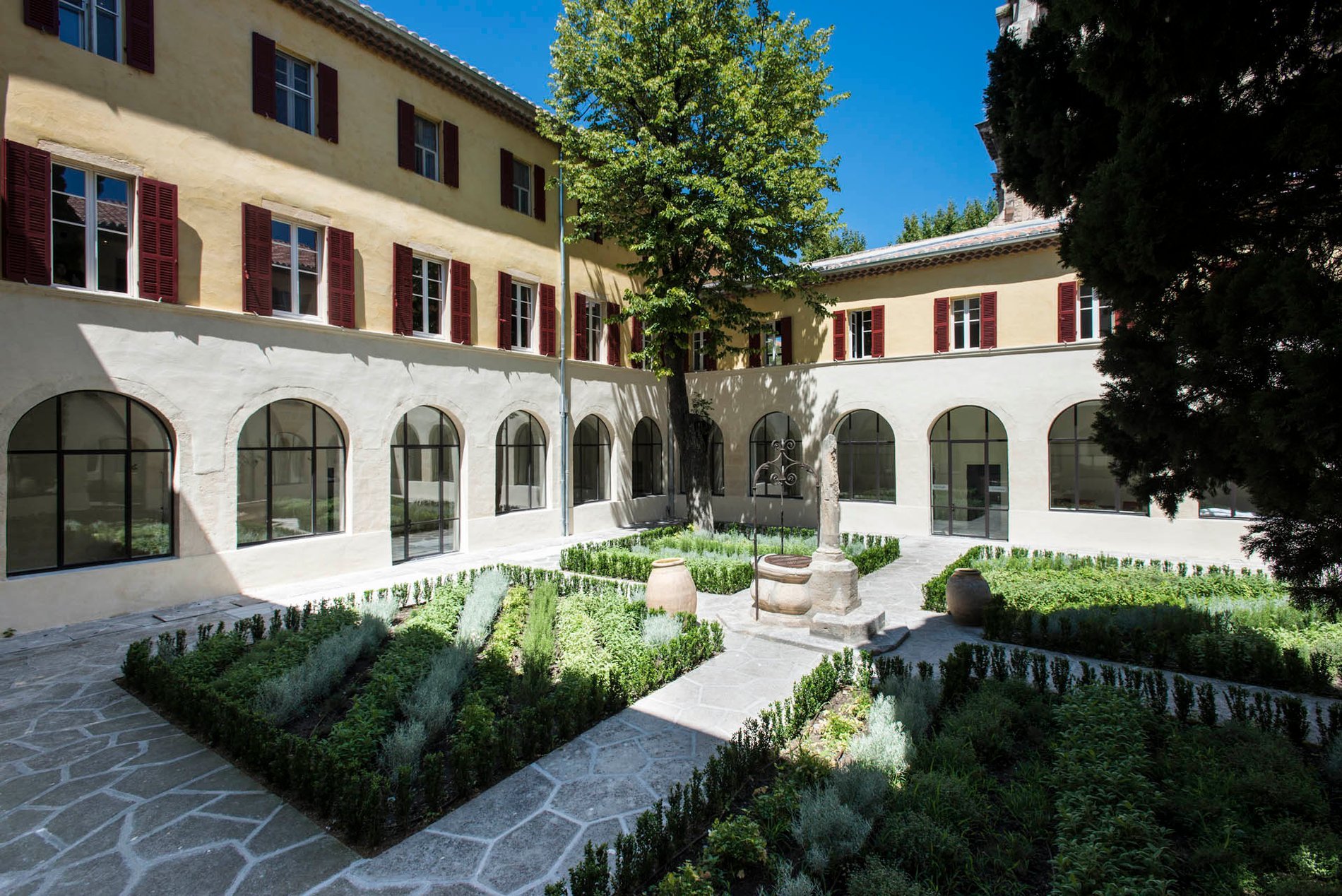 b3dfcd5c-ed9a-4d9b-b52e-ab2842ba899d