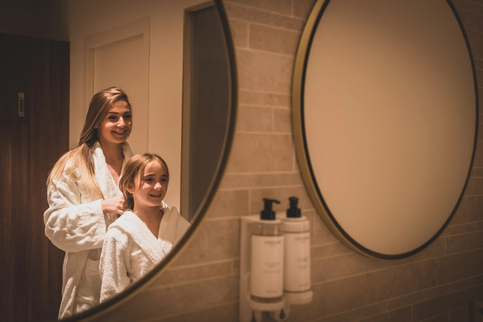 b4352cba-1b34-403a-a85a-9c5d87e5e8e2