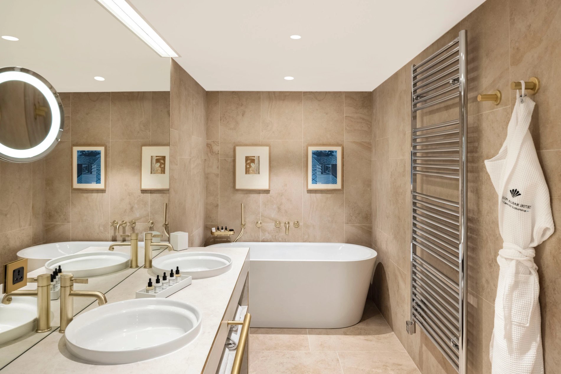 maison_albar_hotels_maison_el_cordobes_bathroom