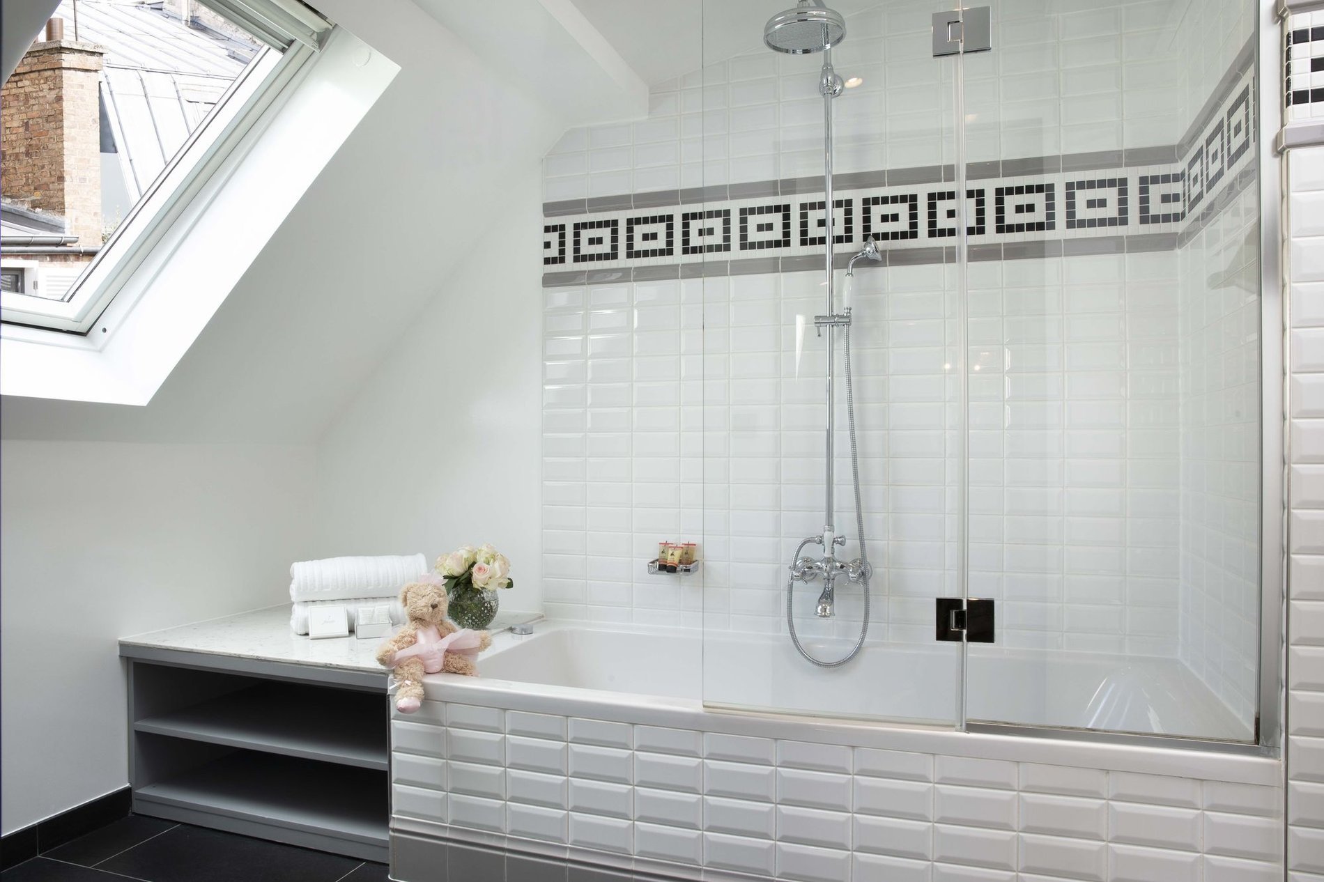 Hotel Monsieur Suite Vaudeville salle de bain