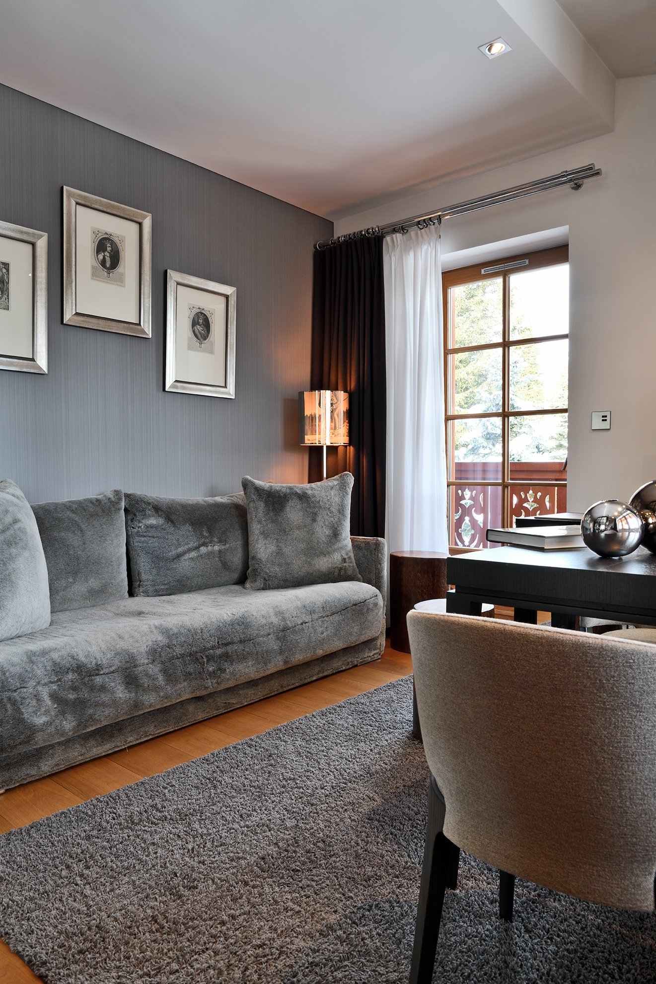 b448578b-2917-4ba8-847f-fa22ef08dc4b