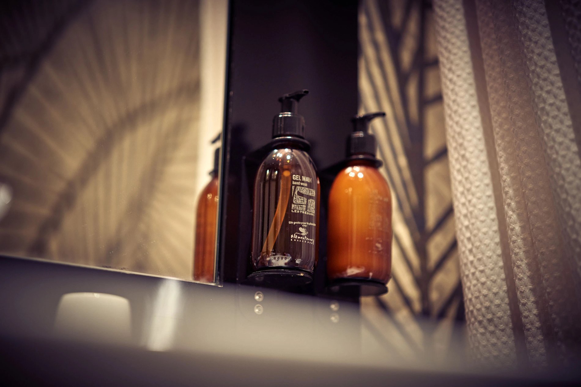 b45ccc8c-2123-41ea-9299-bfd16a64f7e3