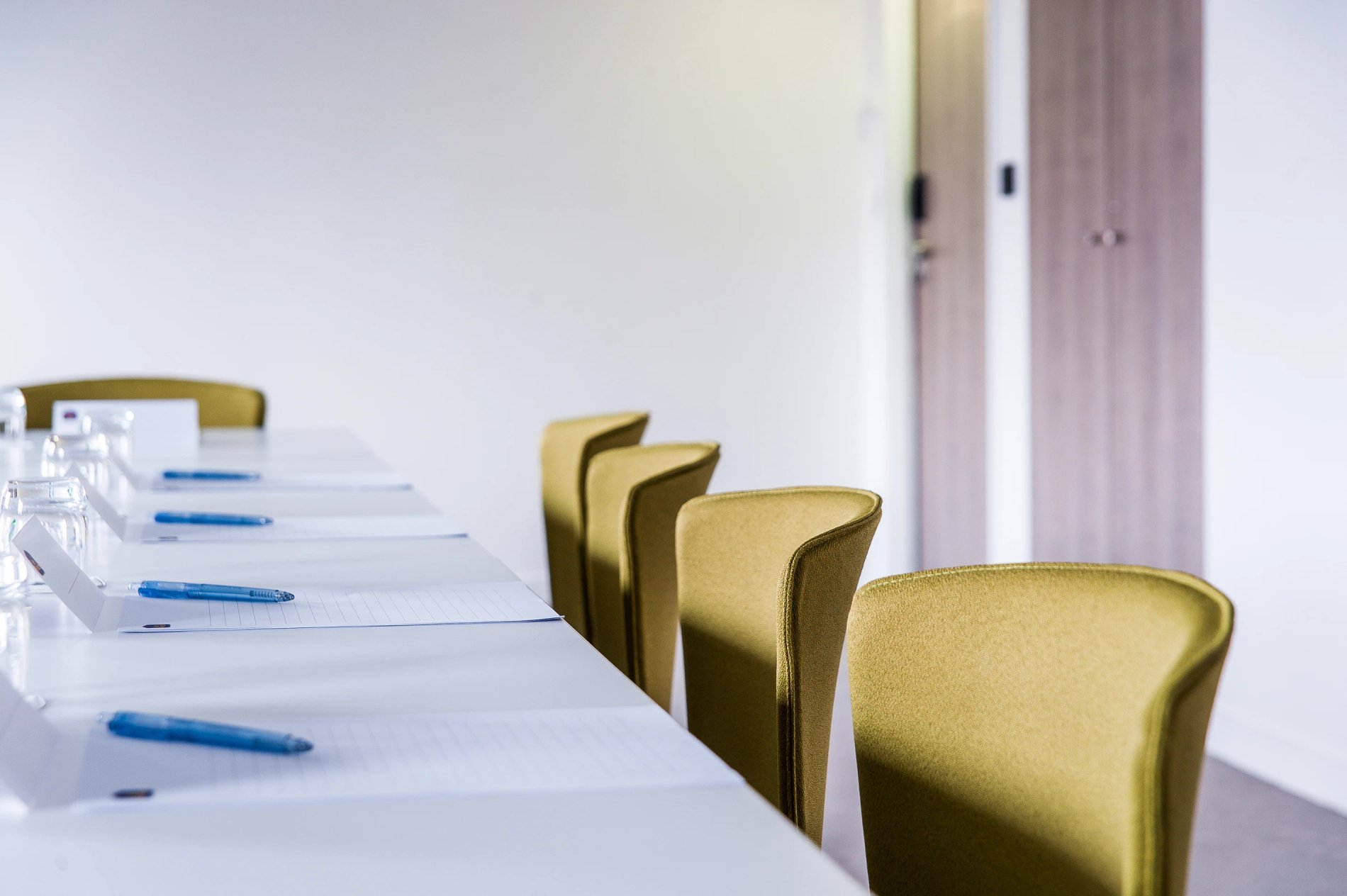 Salle de réunion équipée du Best Western Plus Paris Vélizy pour séminaires et événements d’affaires