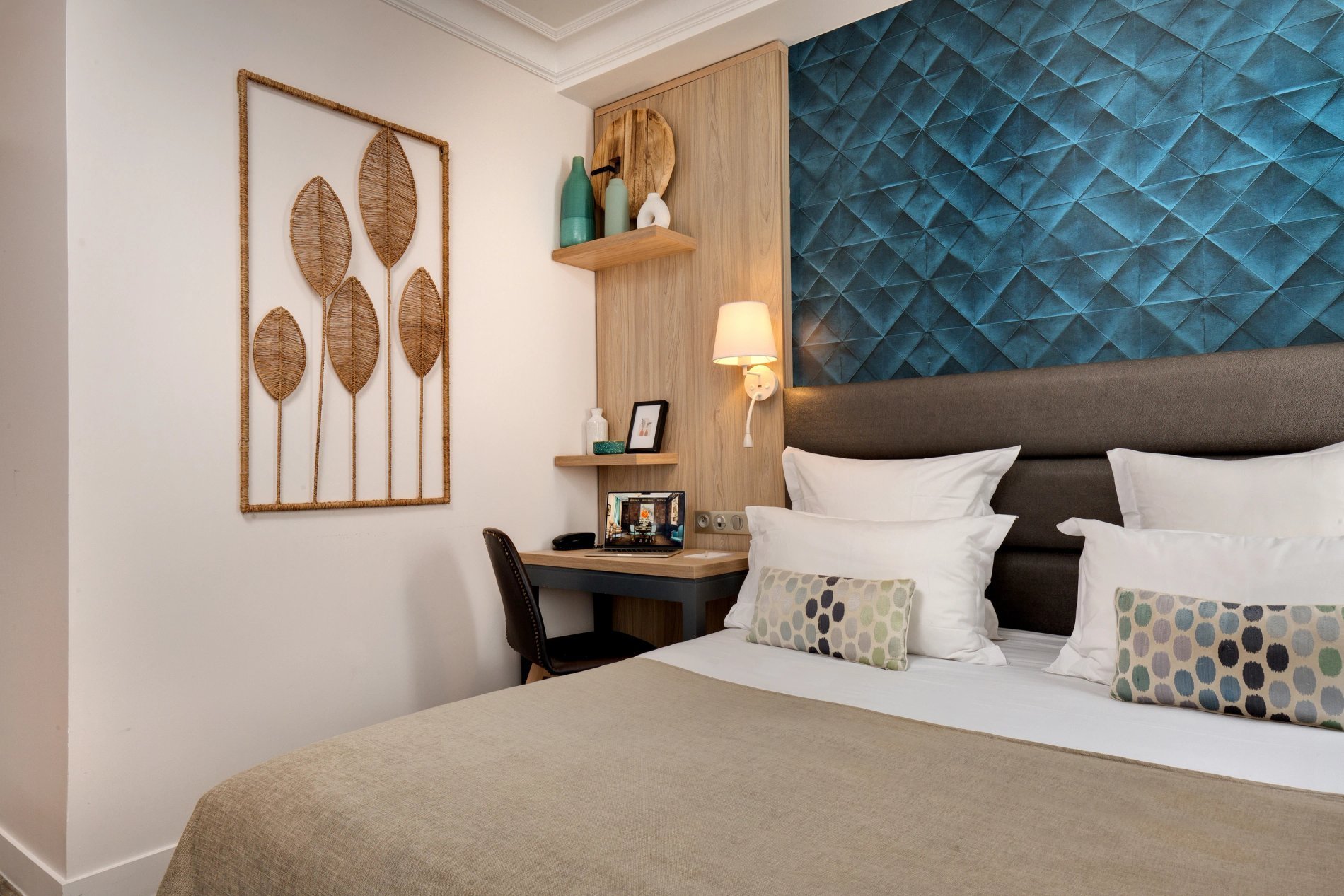 b5b6acfe-e12d-441e-8cb1-6773635f7d29