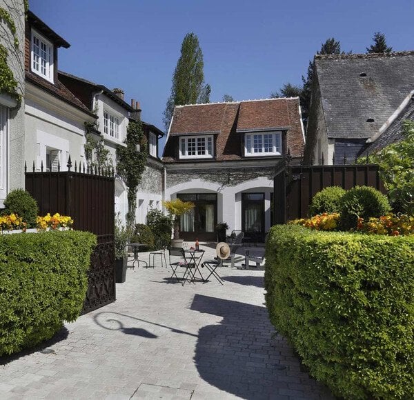 b5b9cf31-5c79-466a-92f5-77df6dd99ccb