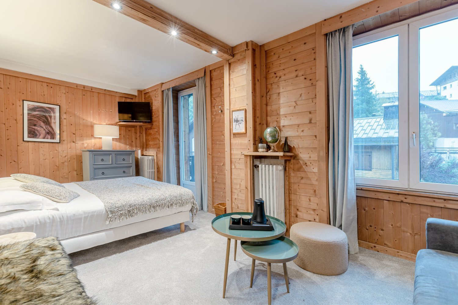 b5c0f9fb-6af0-4ed5-a698-98372b279d8d