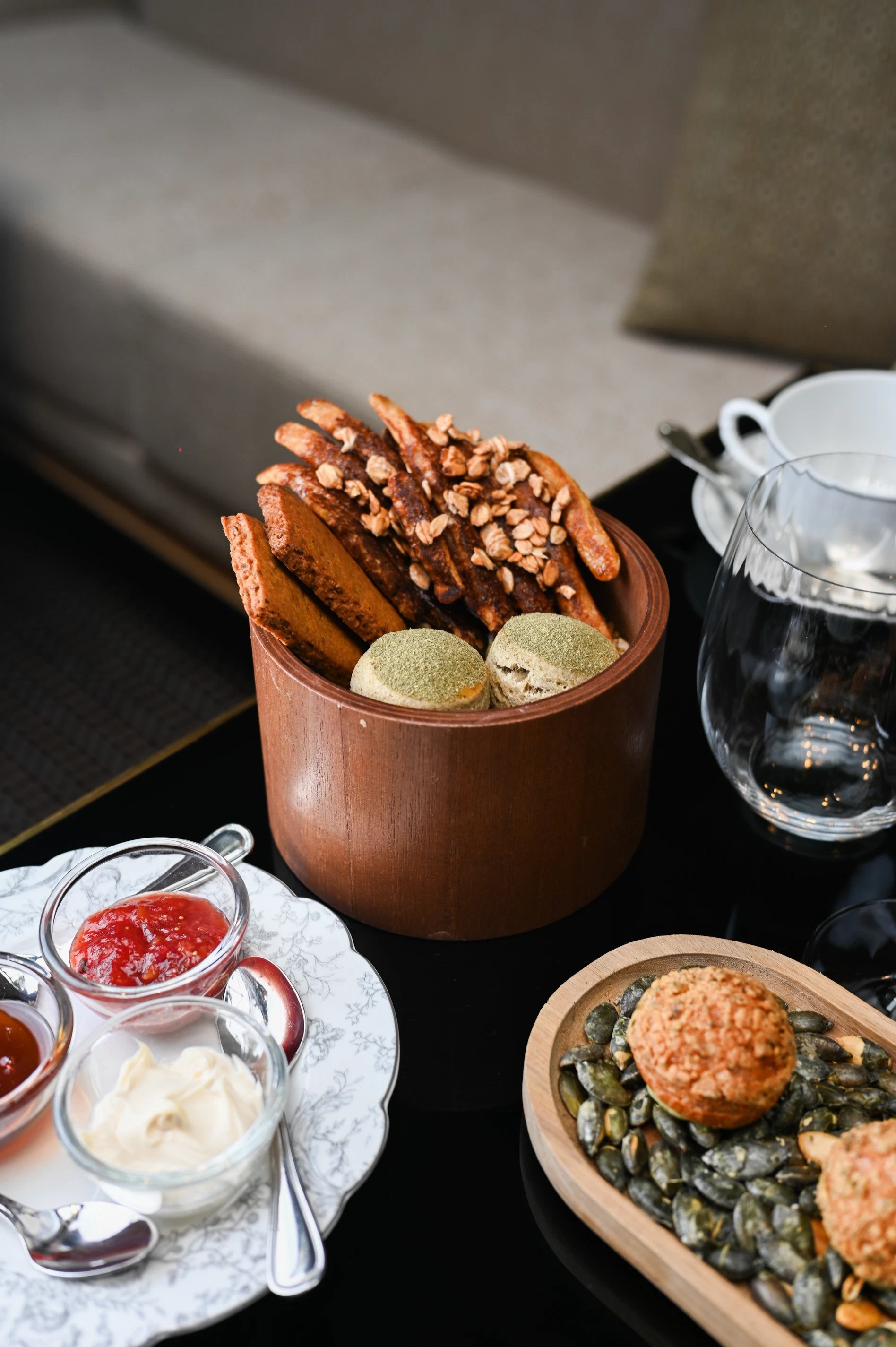 b5e9f7f9-3870-4fd9-b8b1-42bdd260e099