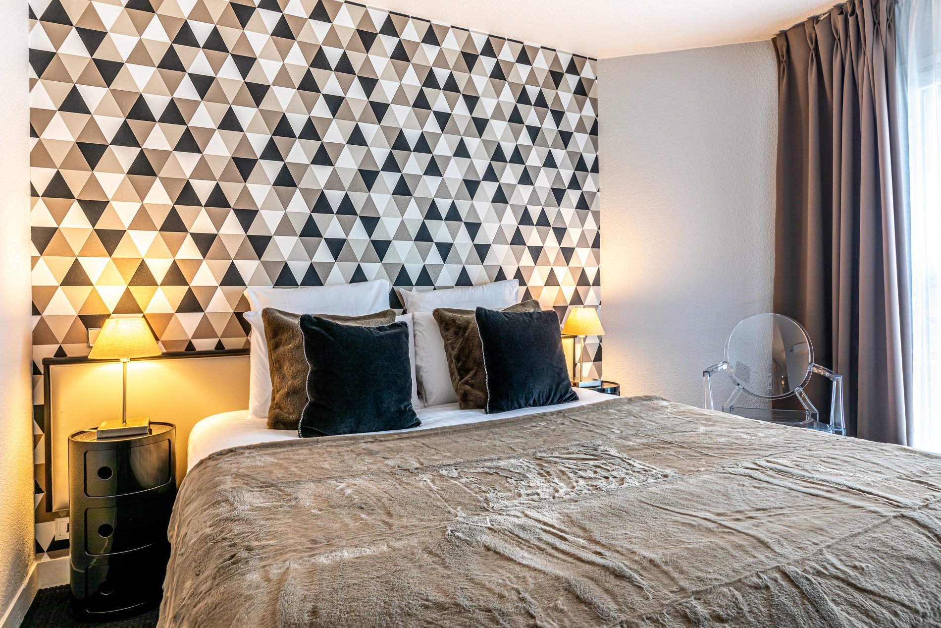 b61129bb-2028-460f-a16c-3ea825b6c715