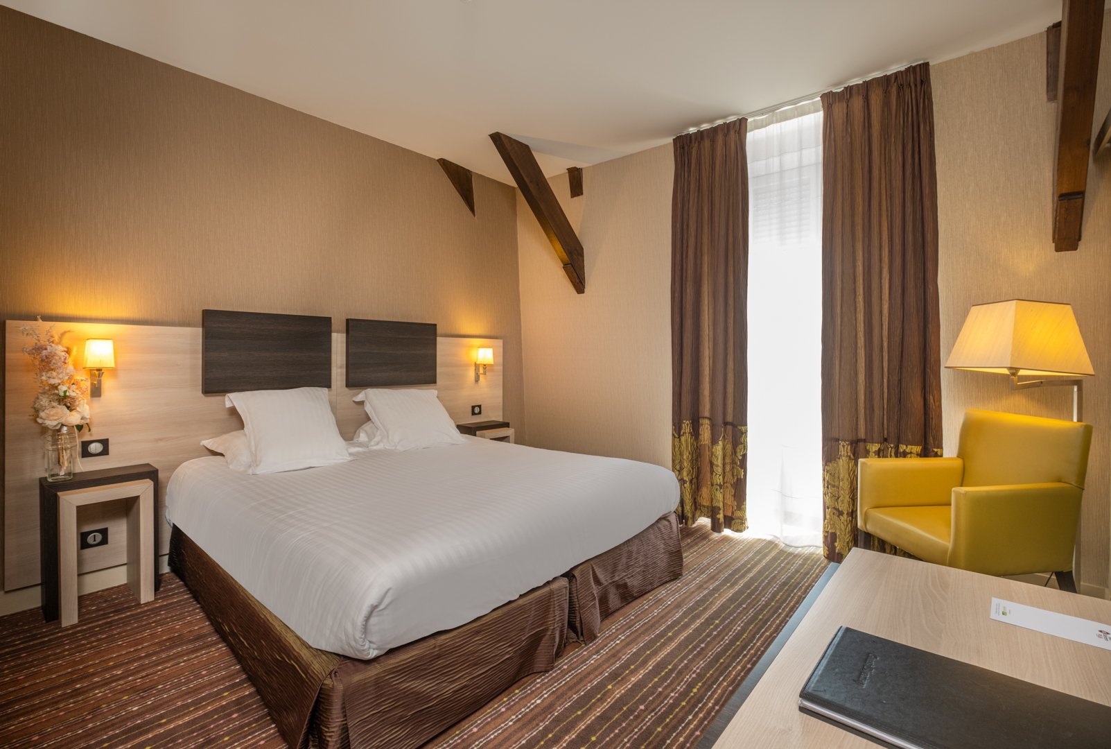 b6b9ed33-b8f0-43b4-9b83-529b924709fb