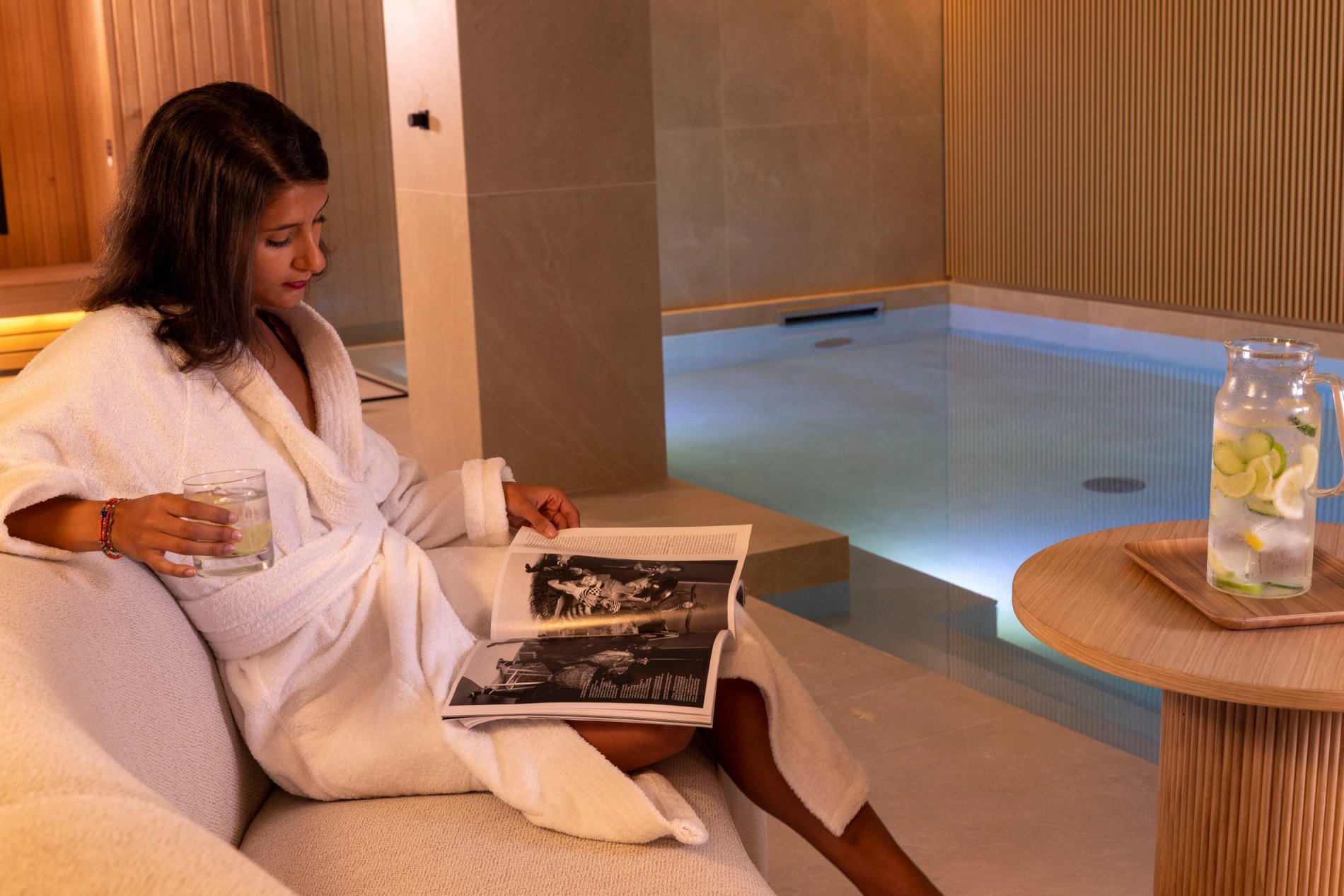 b7387eb5-00e0-41fa-ae04-95f238e29ea6