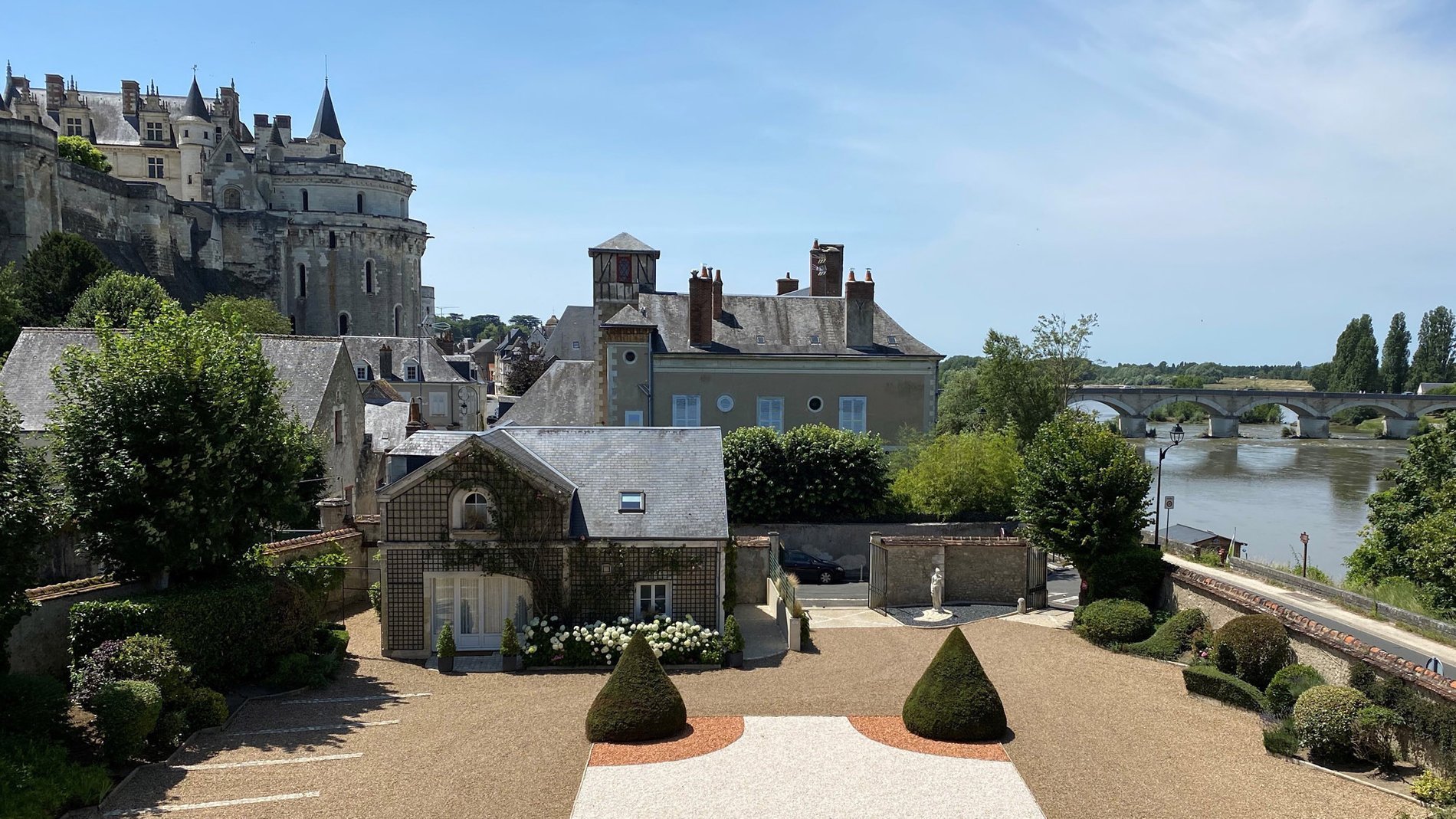 b7d809f8-8edc-4d29-a621-7fb1695f96b7