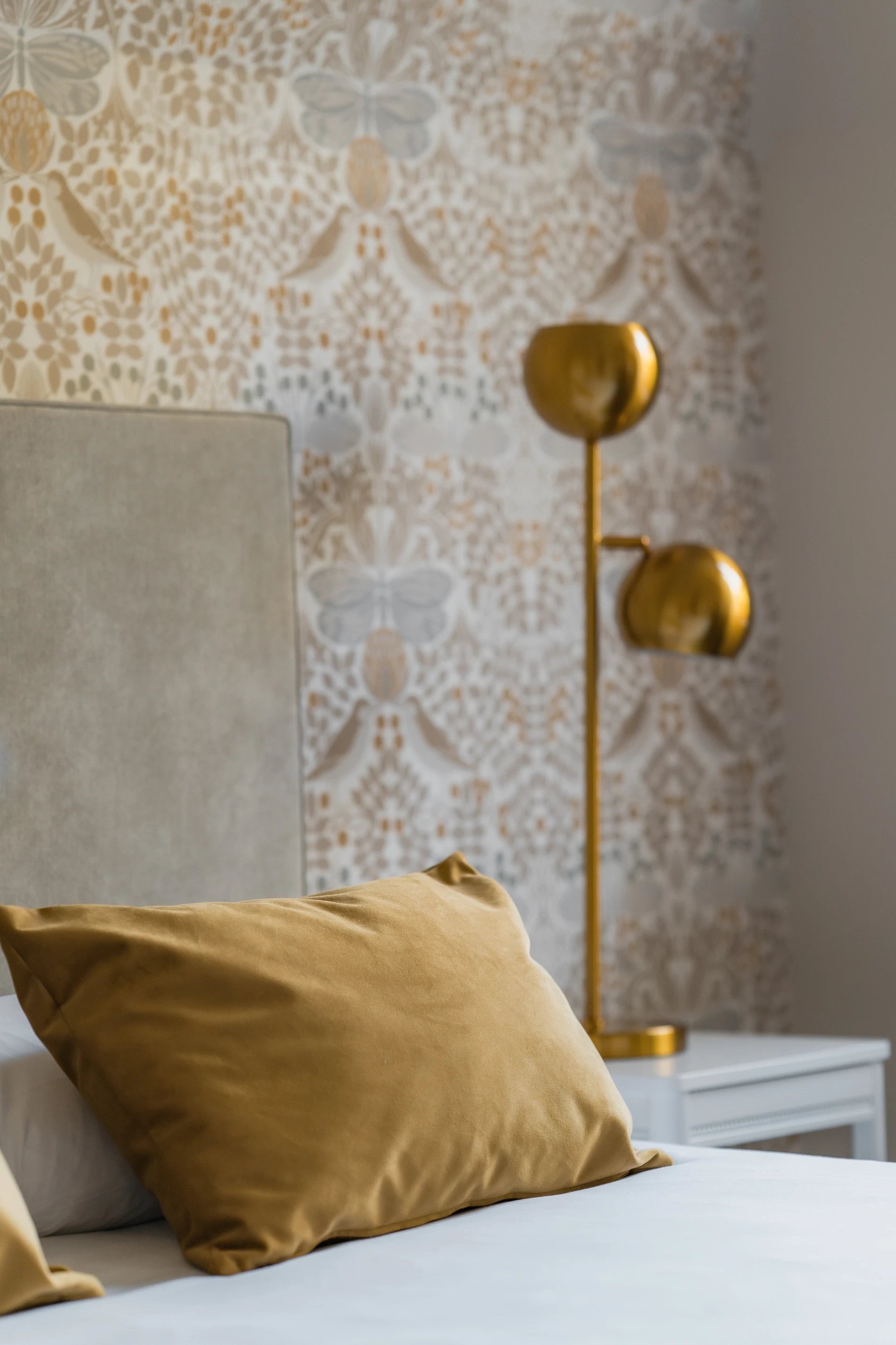 b8941da4-e56c-4cea-a2b7-772c3aaa692a