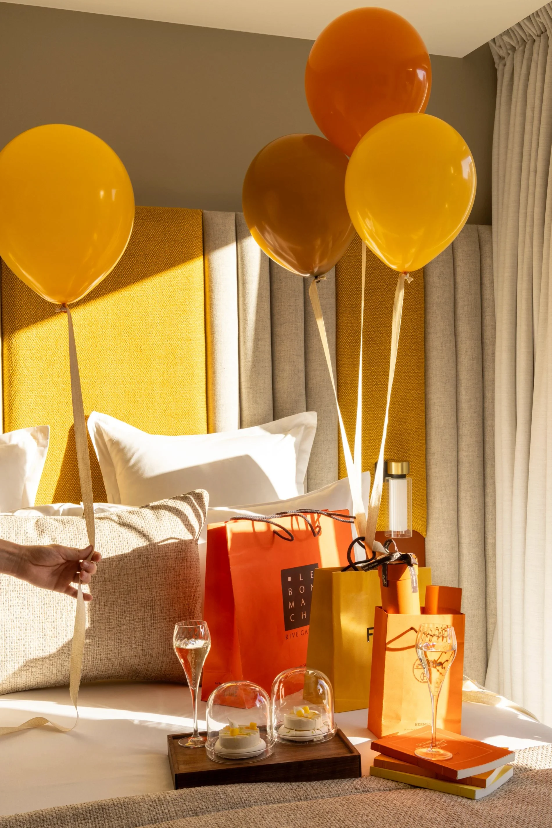 Hôtel Pilgrim Package Anniversaire Champagne Gâteau