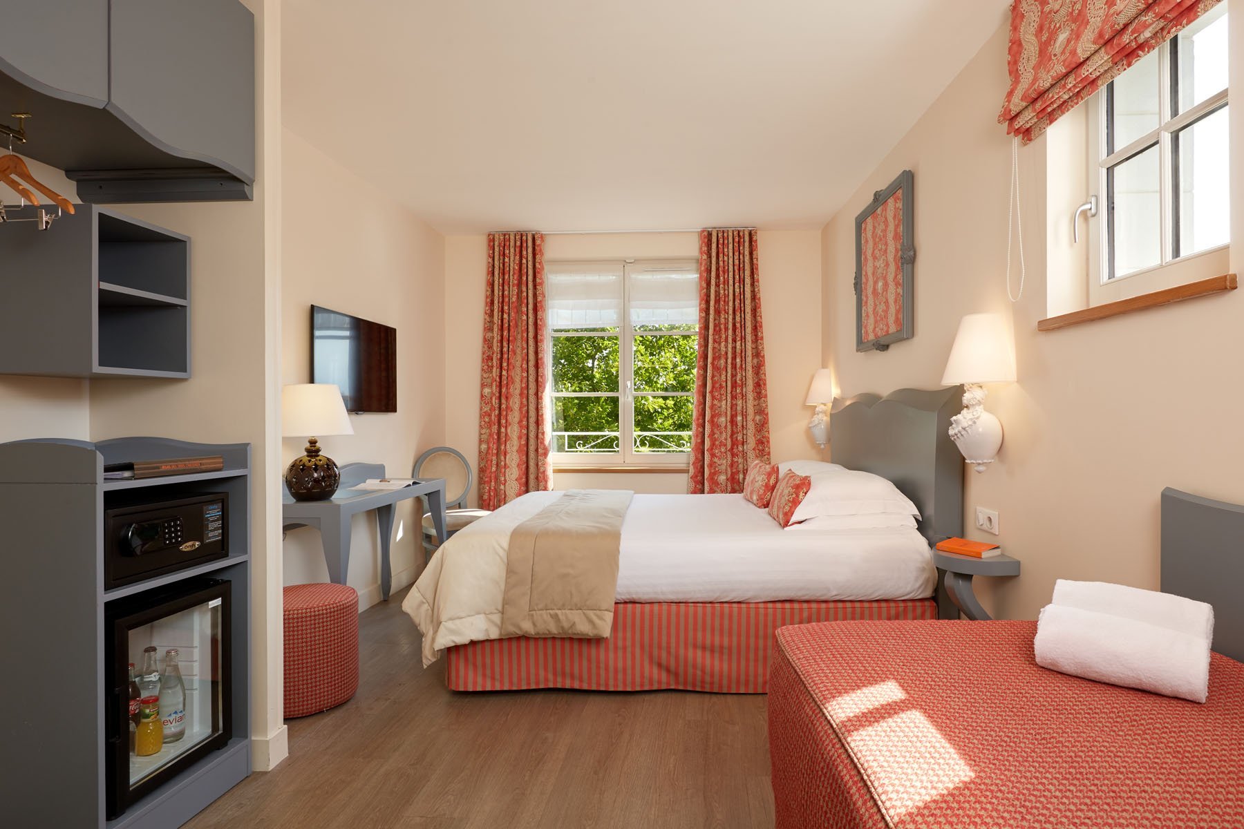 Relais des Trois Châteaux | Family Room