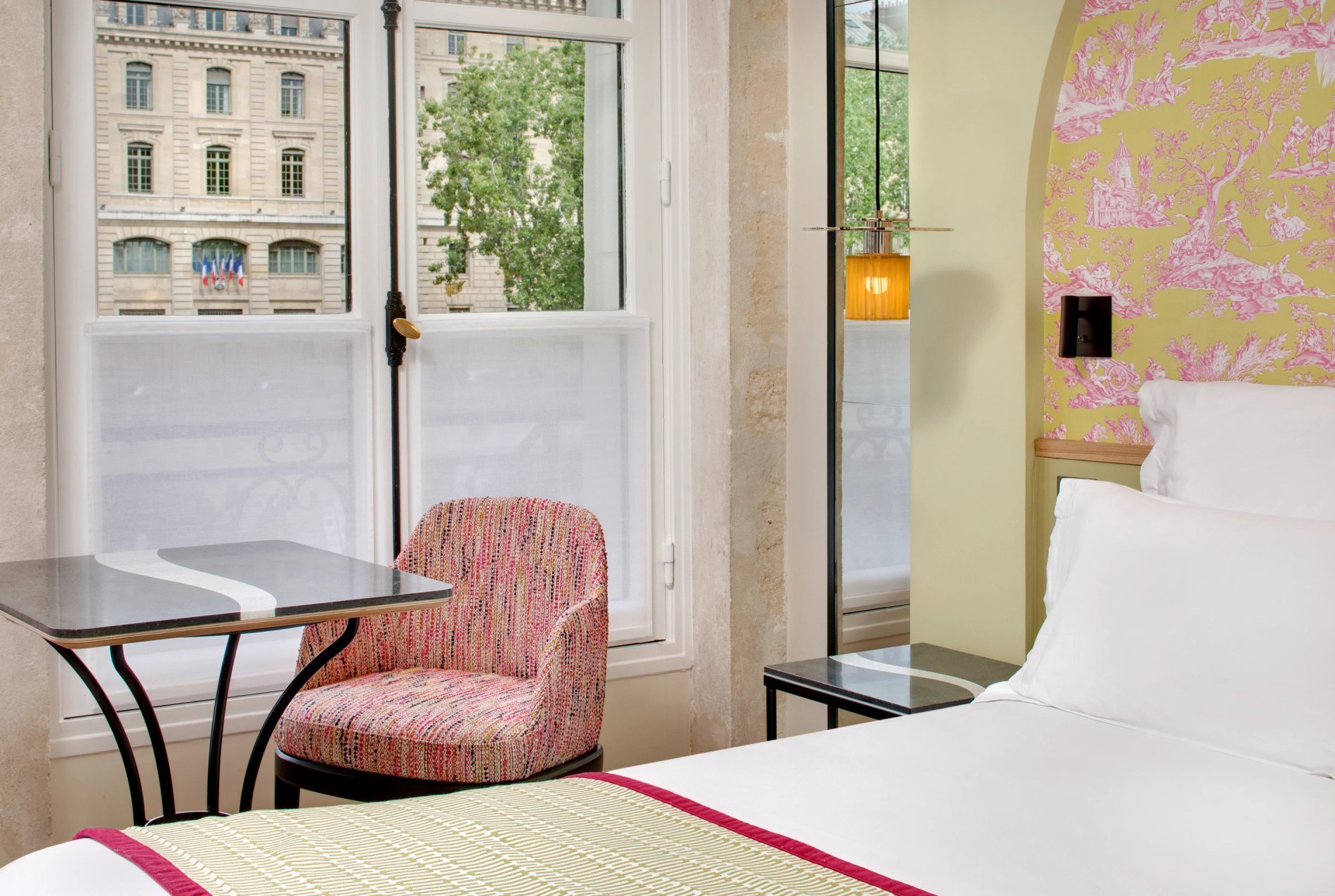 Les Rives de Notre Dame | Détail d'une chambre de l'hôtel Les Rives de Notre Dame