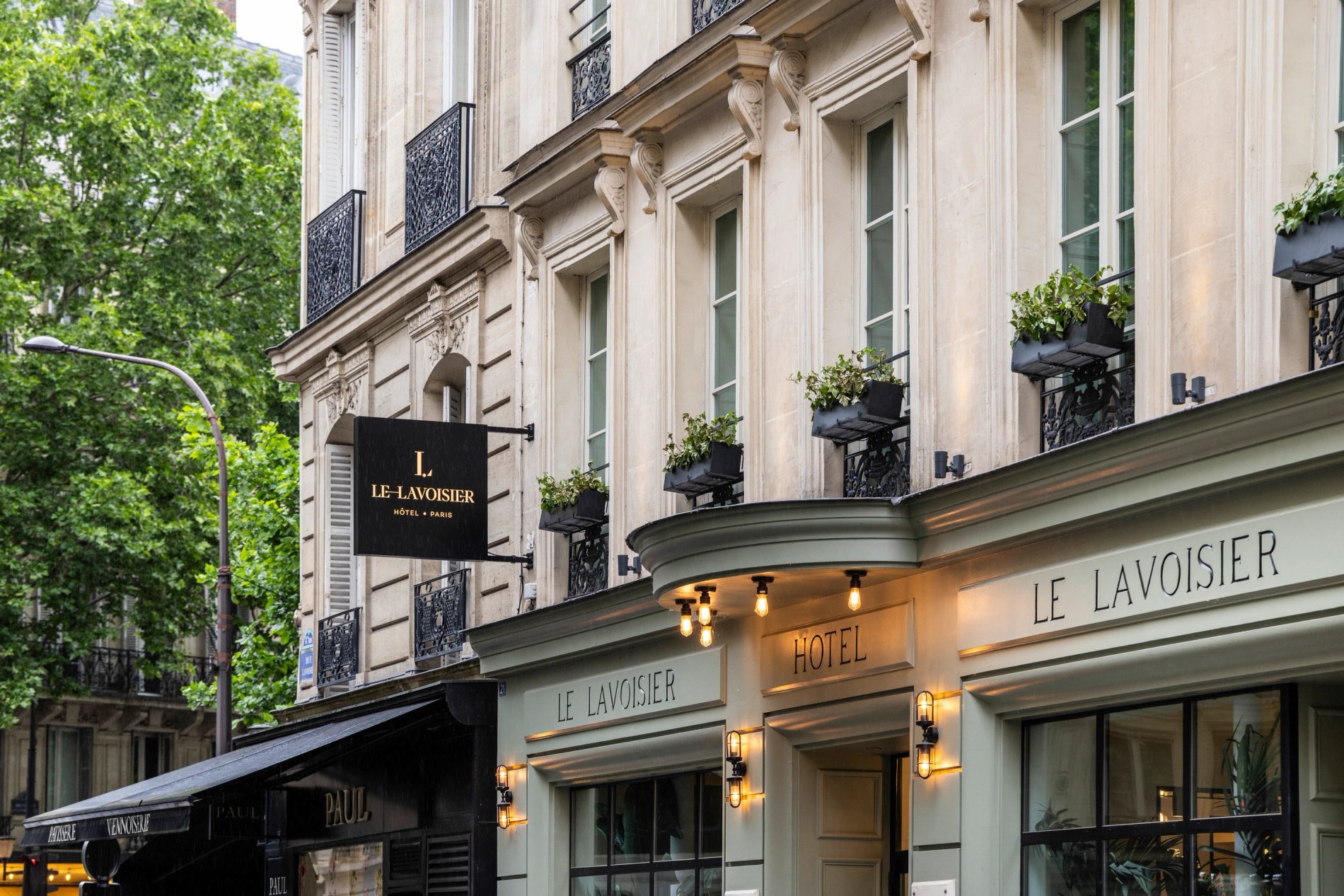 Hotel Le Lavoisier Facade