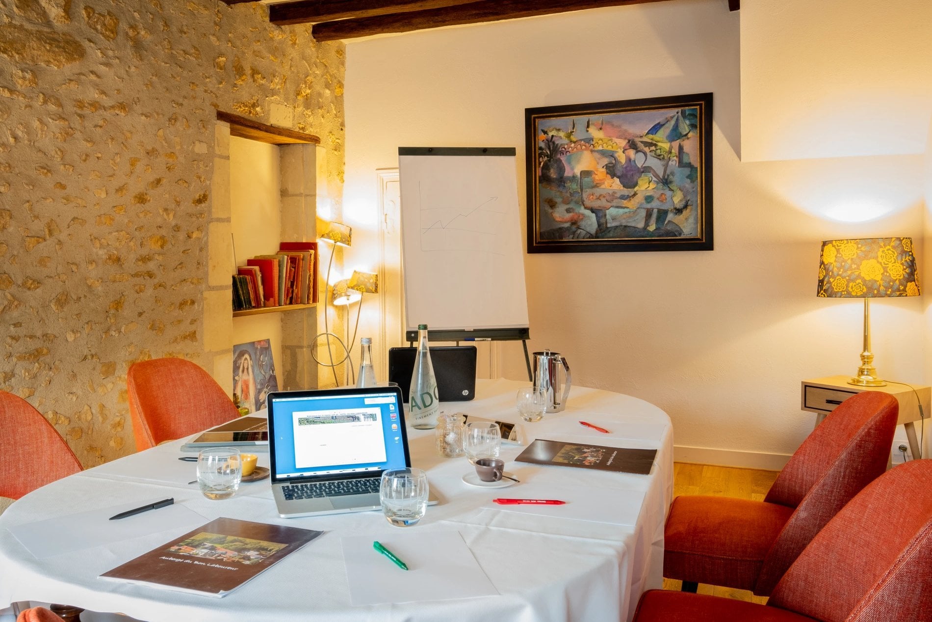 ba2c8d9e-7e34-48e9-95d4-f8281d143041