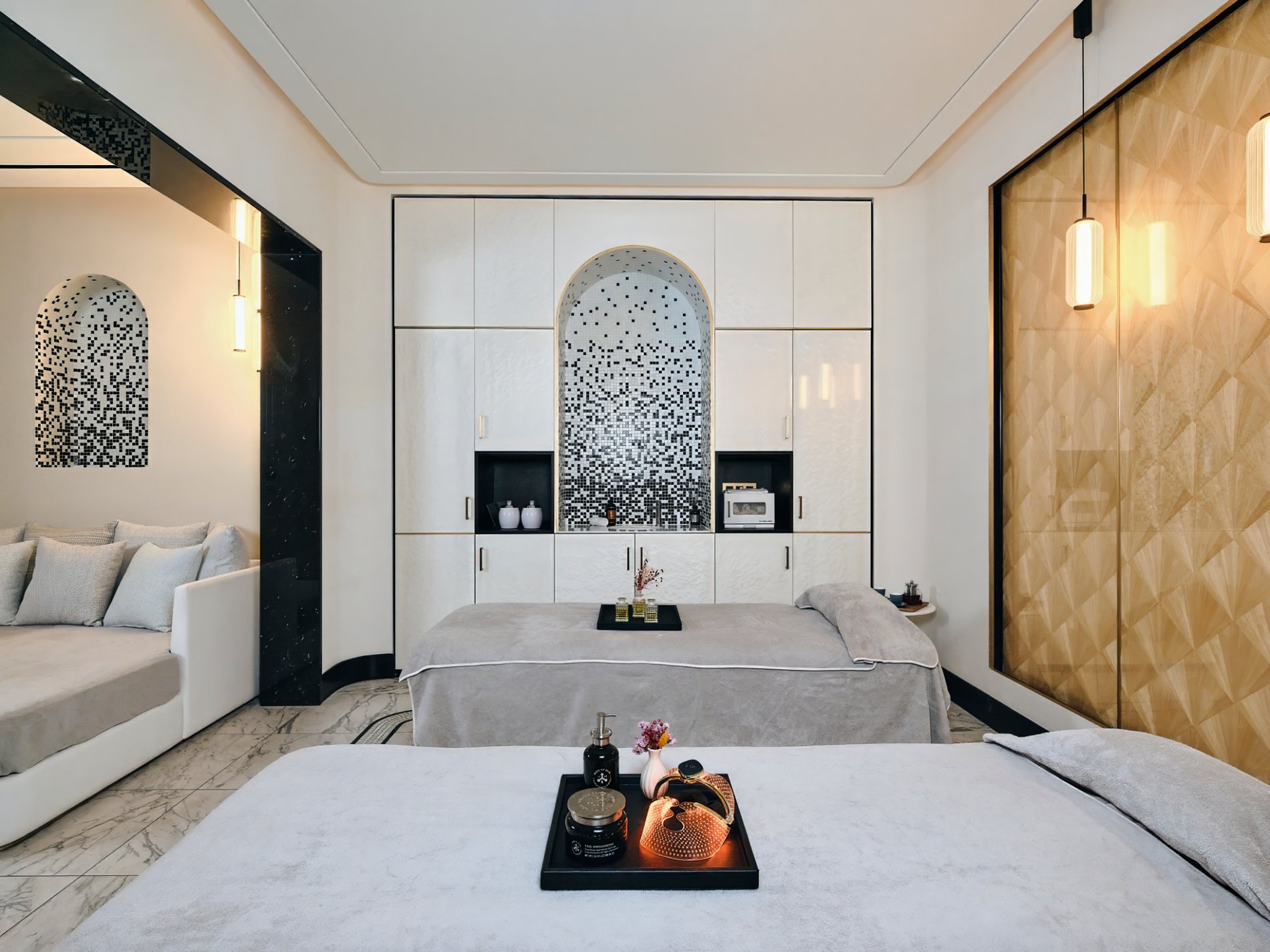 bab0b83f-490c-4c6f-948e-06eac705cd19