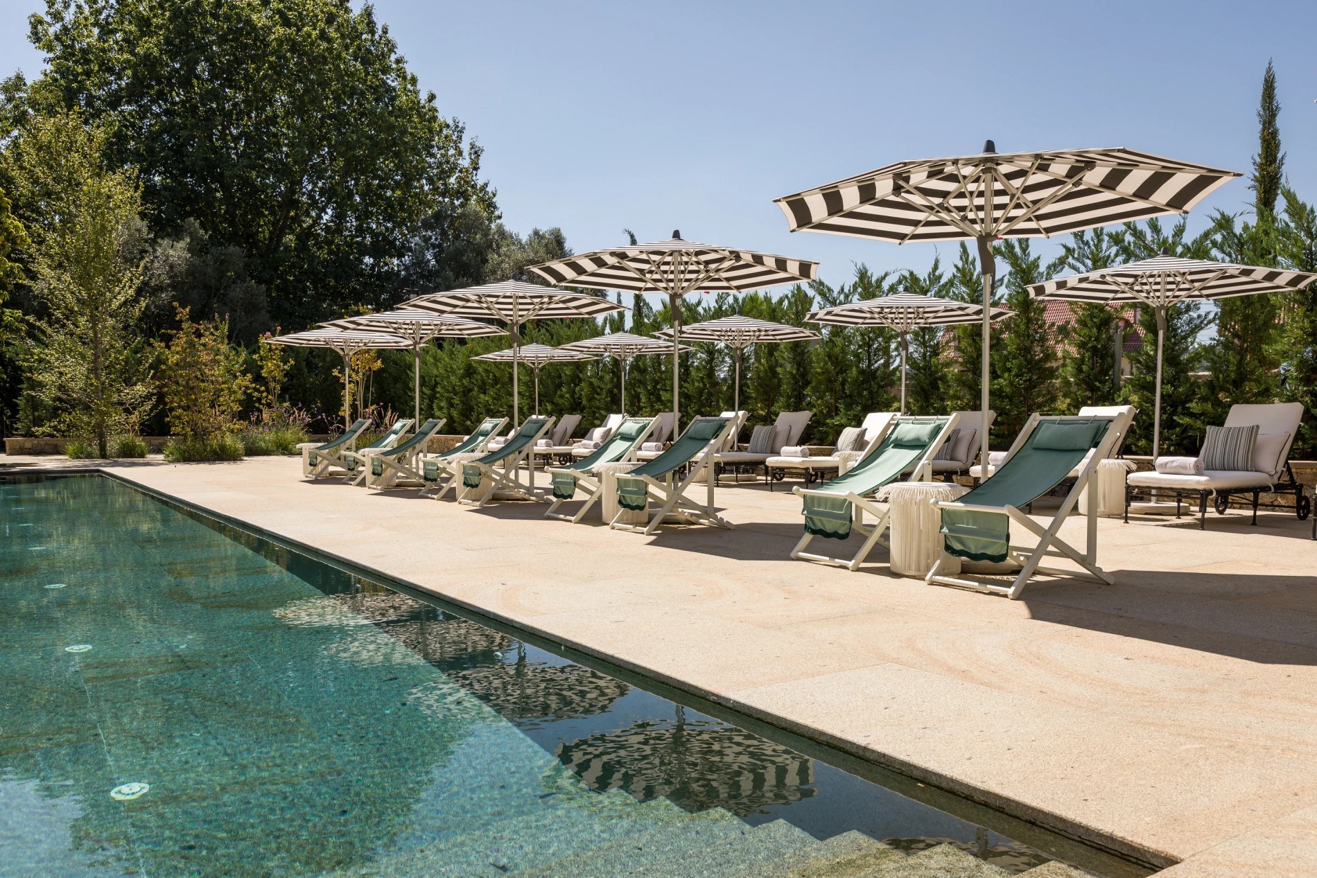 bb4deafa-99f2-4c35-96f2-6f2f355bab34