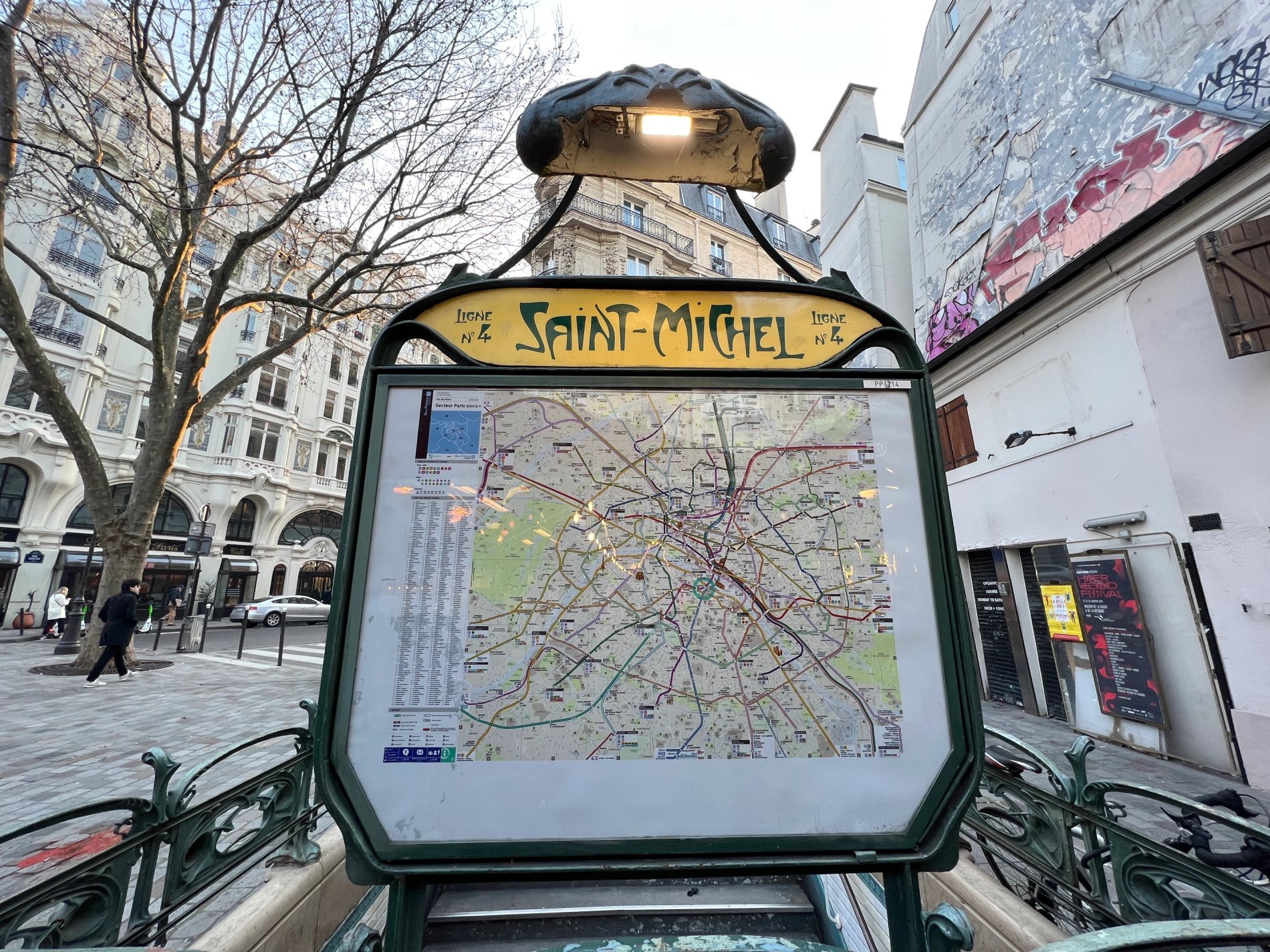Les Rives de Notre Dame | Métro Saint Michel