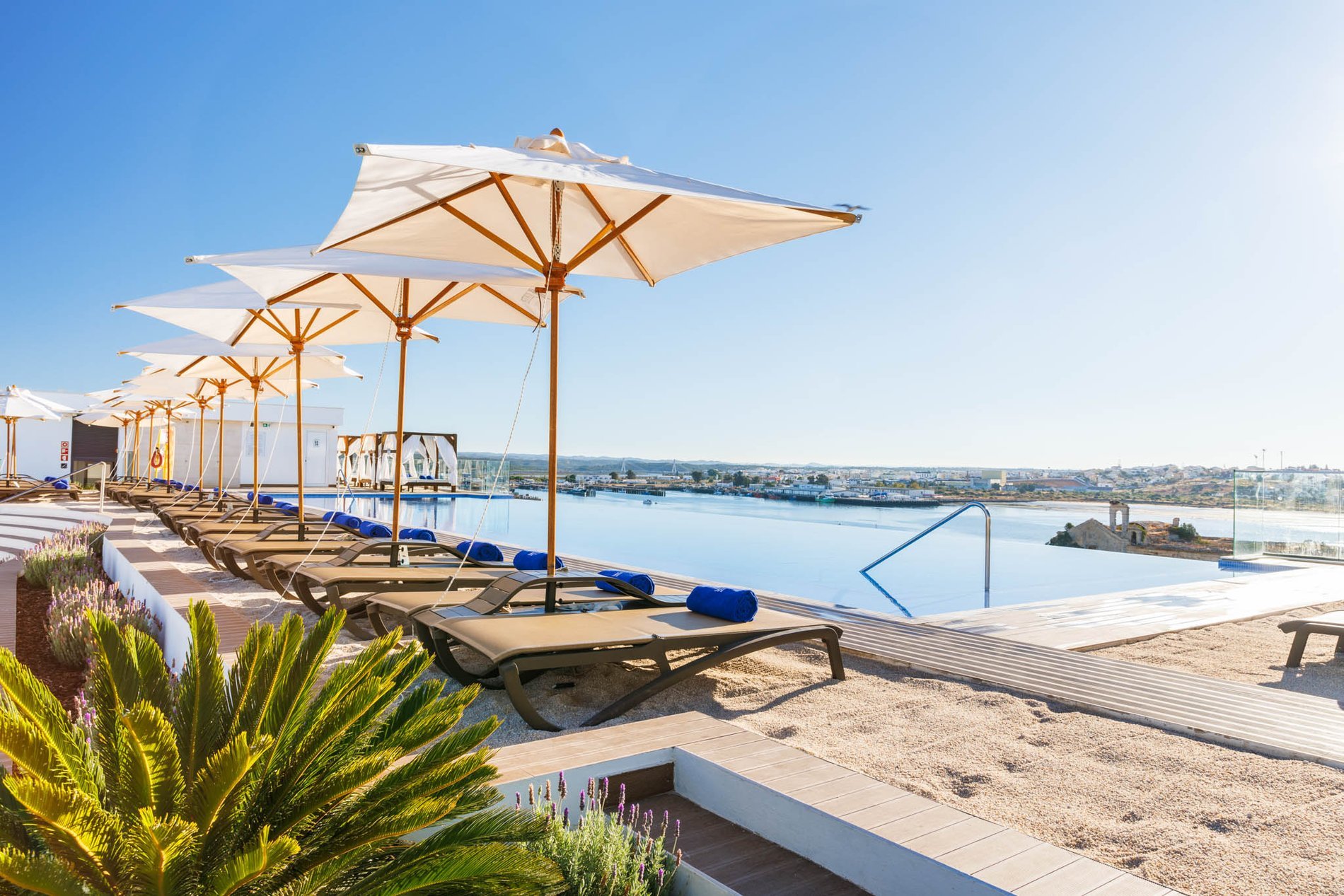 bcccdbf3-32e0-419a-864b-b80e7d5dd6b3