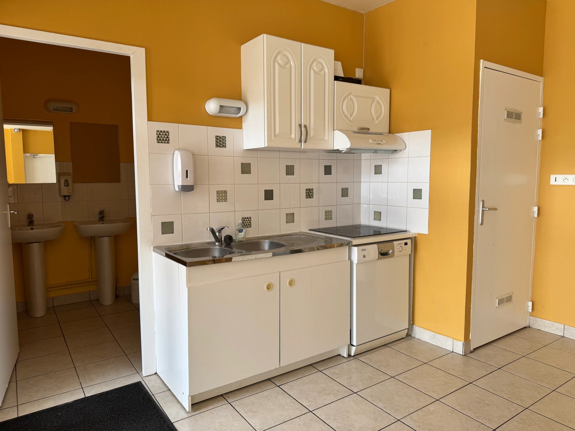 bd0c84a9-4b59-41d4-a097-c6f3d592c7f0