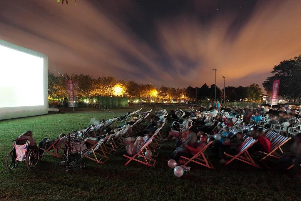 open-air cinema - summer holiday in paris