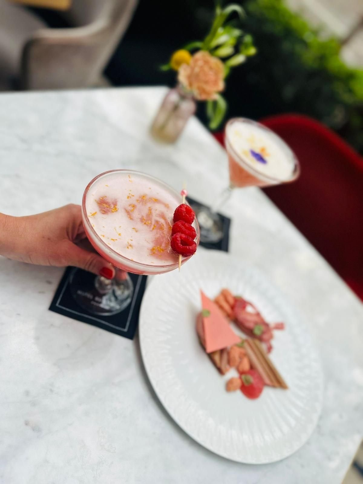 c0532096-2b13-4abd-a436-5637103e079b