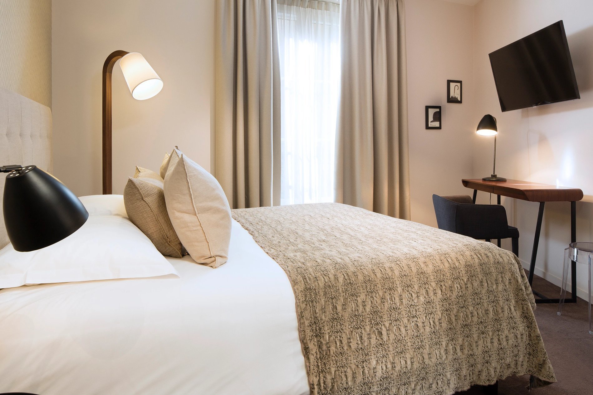 c076857a-be99-4d17-8ba1-f9b8ef6d667c