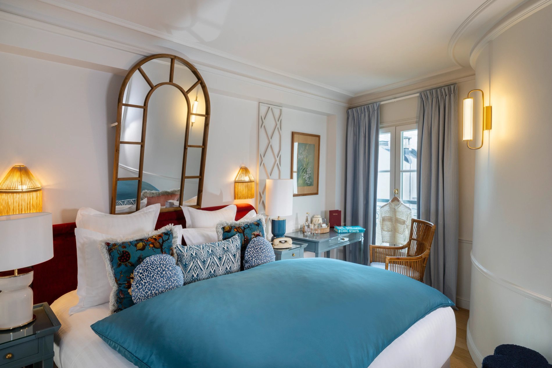 Hôtel Le Lavoisier Chambre Classique Bureau Bouilloire