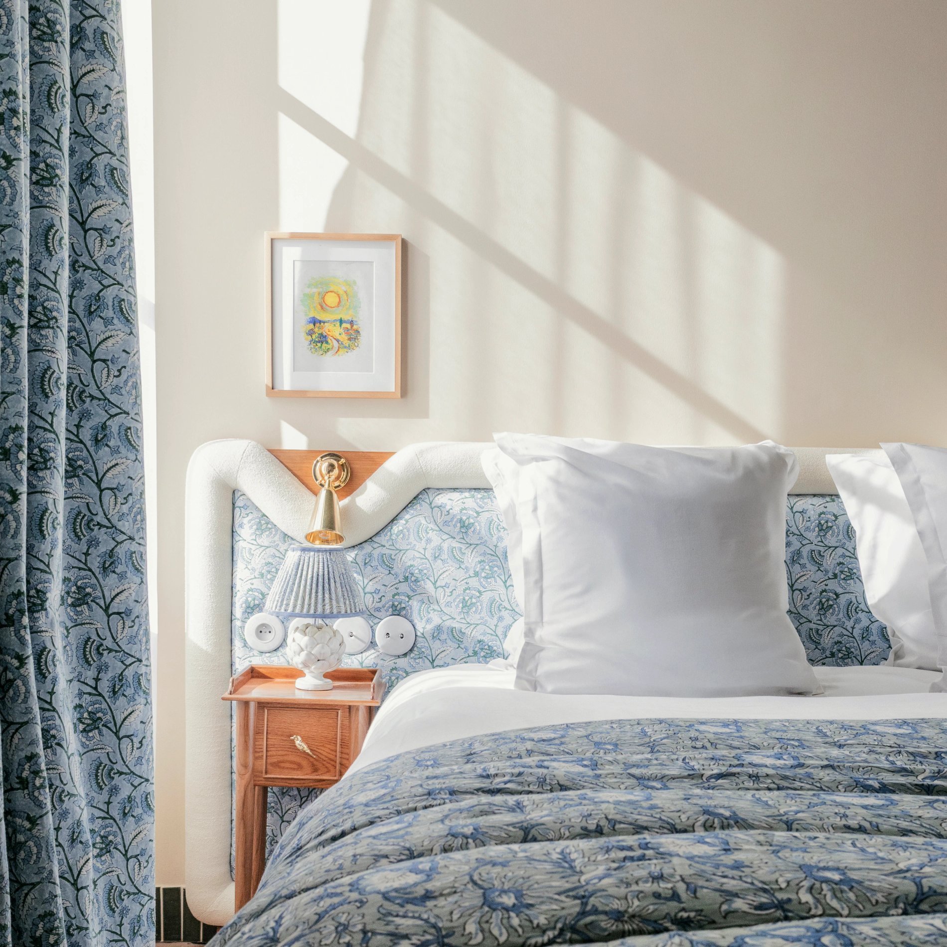 c18b8153-fe49-401e-a25a-e134ccbf0073