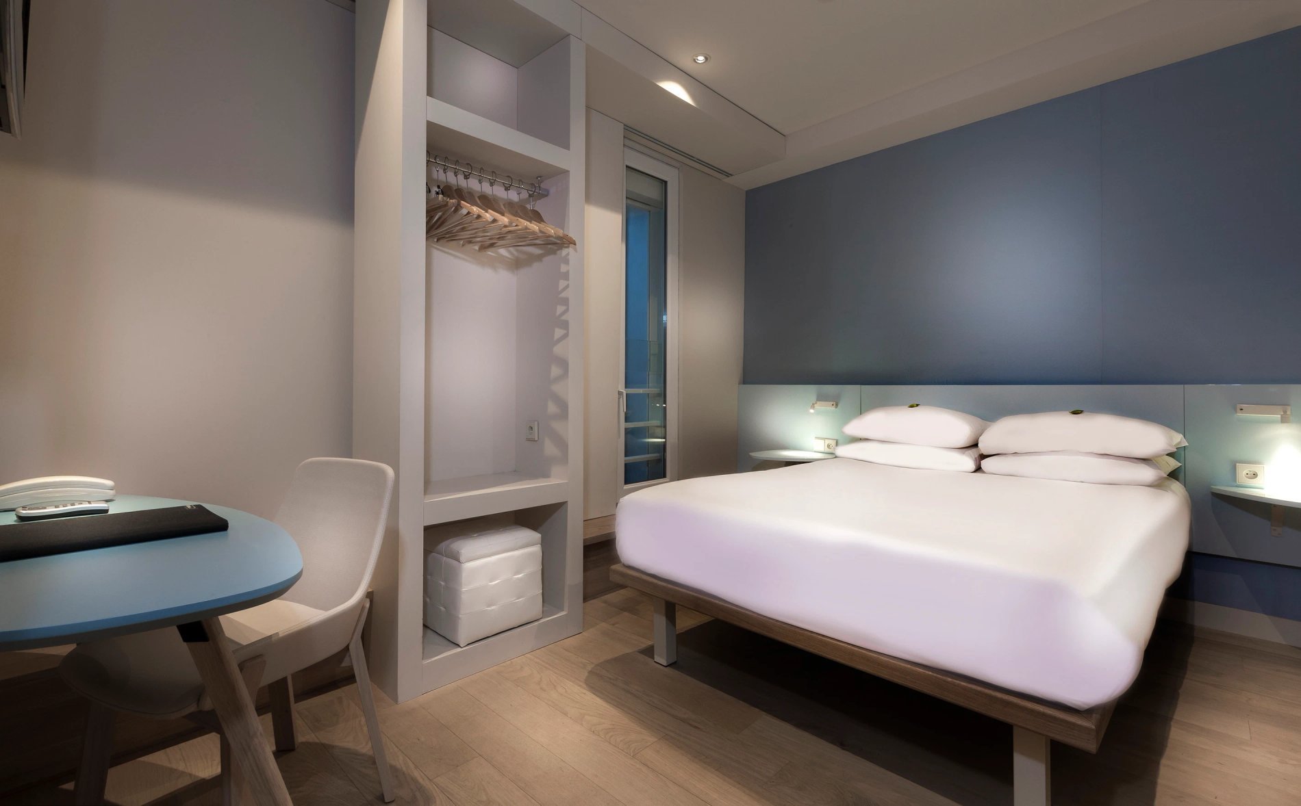 c1fcb5ce-a291-4dea-a5f6-fbdf5de2cdf9