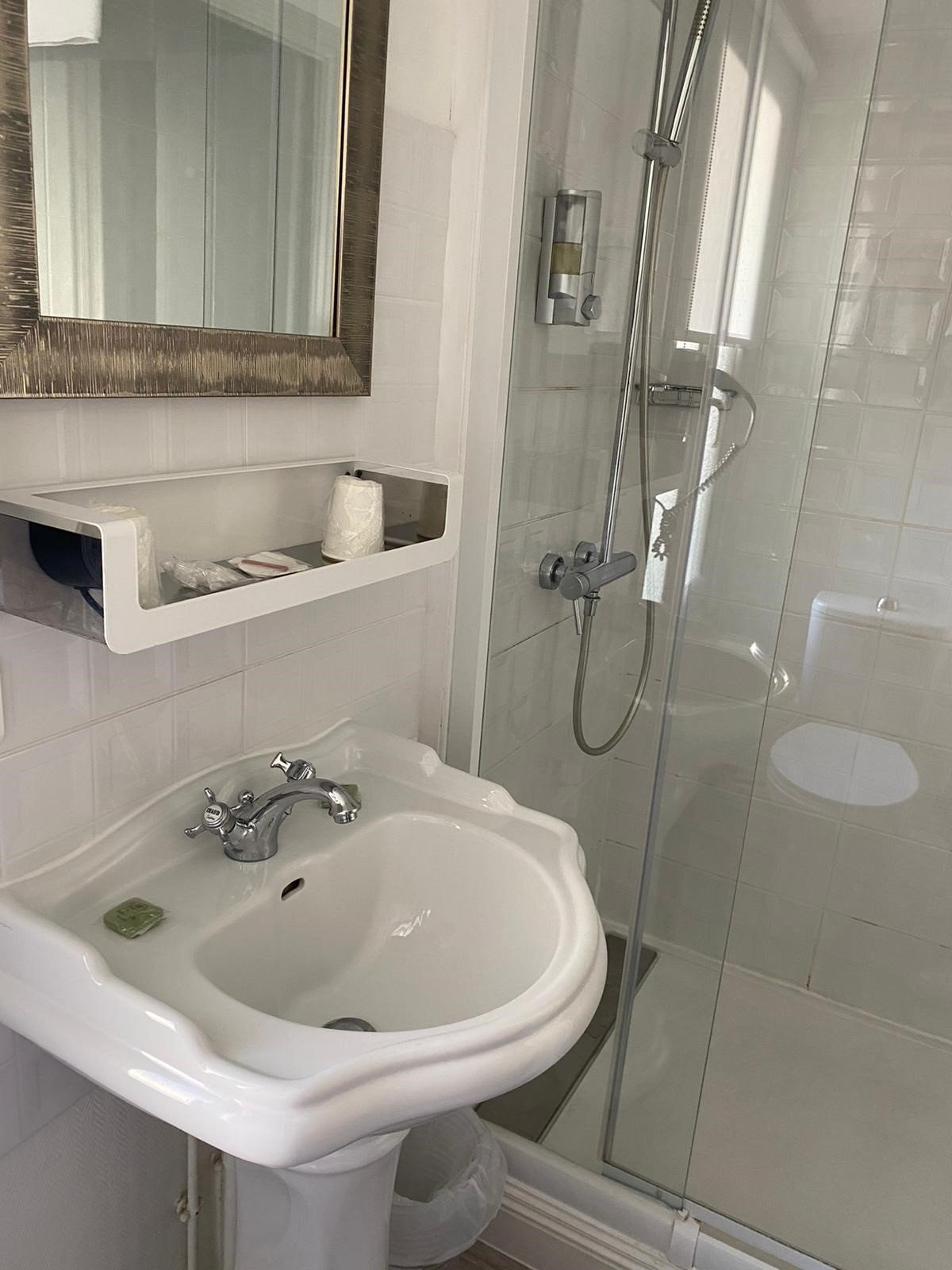 c21efdc0-f768-4124-b88e-2ac2290f7233