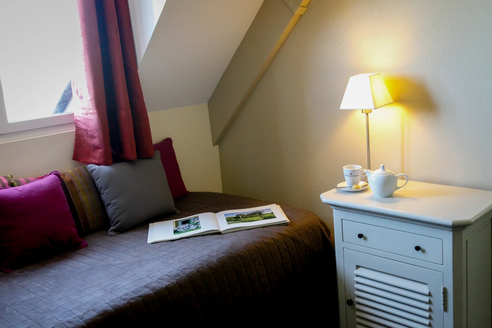 c23d8115-916a-45fc-b0b7-deabcca5c678