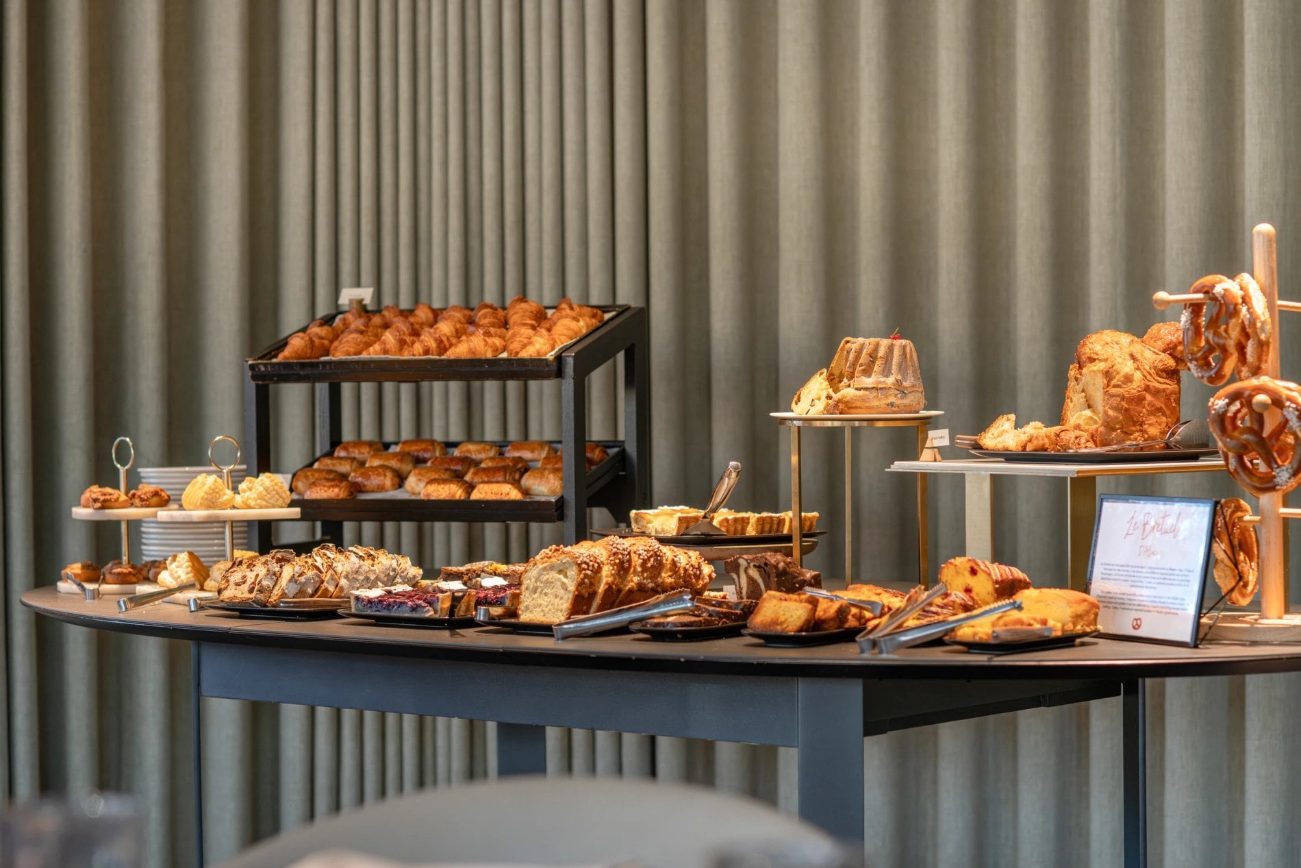 c2a5d511-91b0-4844-ab2f-d5d63633acce