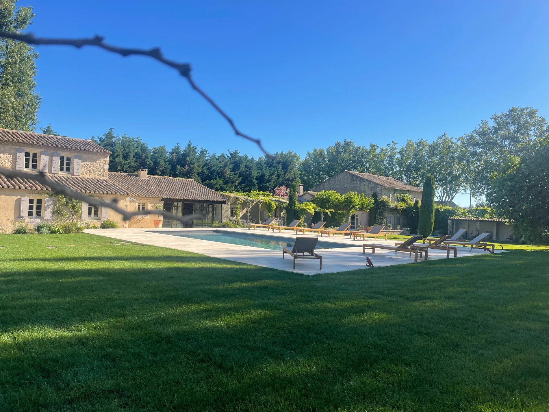 c2c8b495-1790-4da3-9854-8e67302f8054