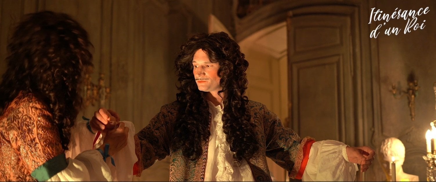 Photo de l'habillage du roi