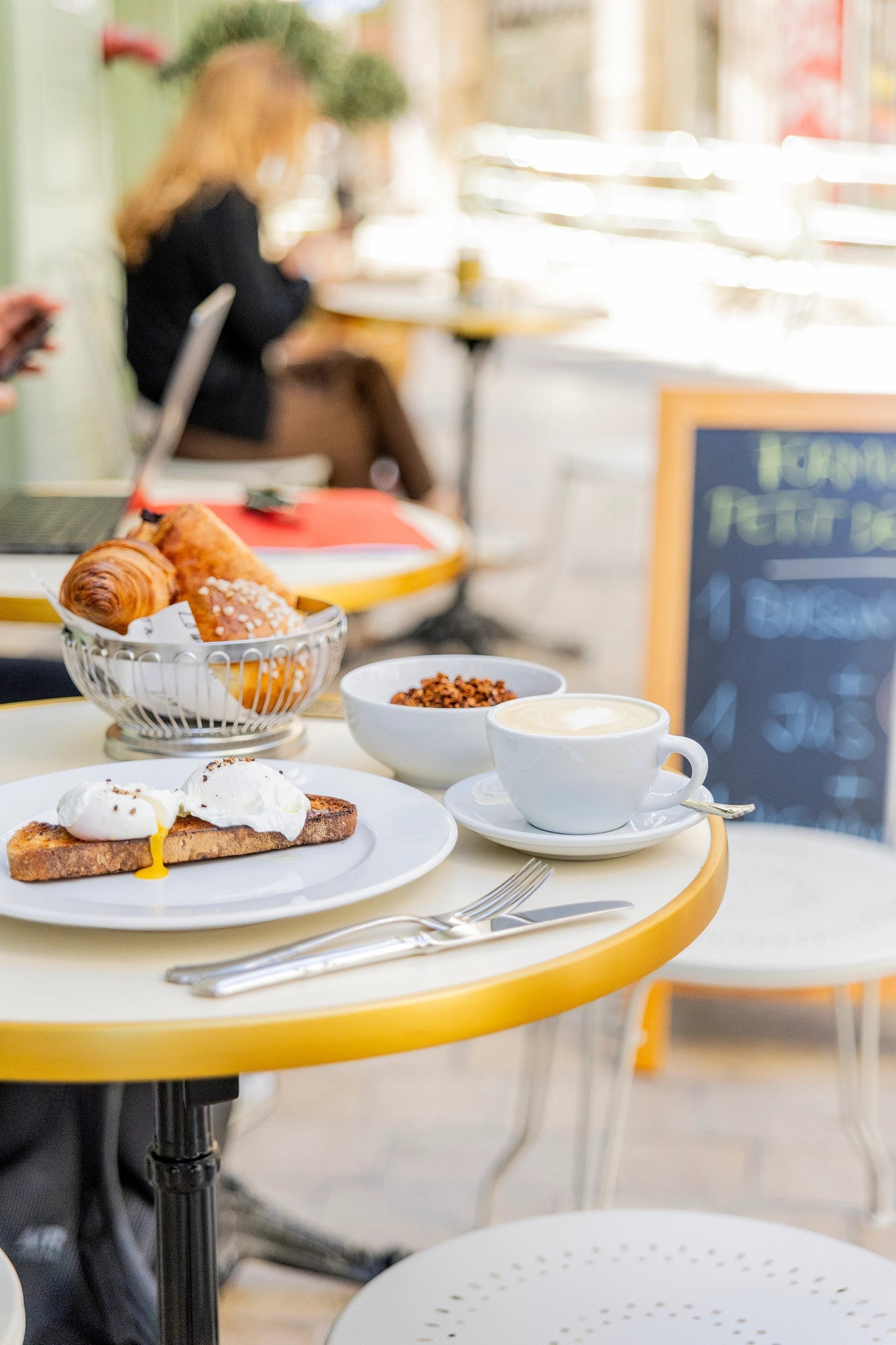 c306972e-4707-48d8-84cc-ffa0df6761b0