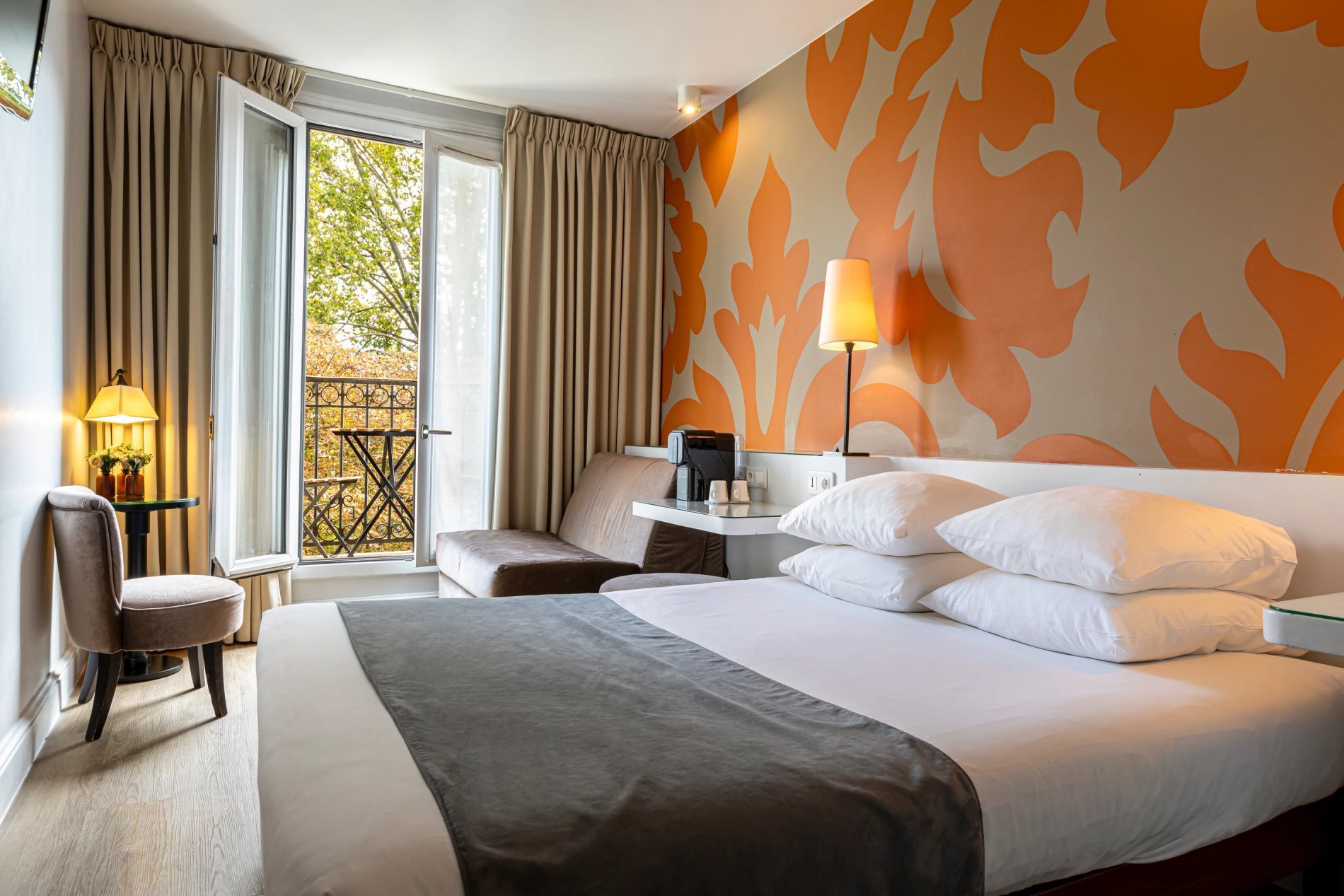 Gardette Park Hotel | Superior double with garden view and balcony