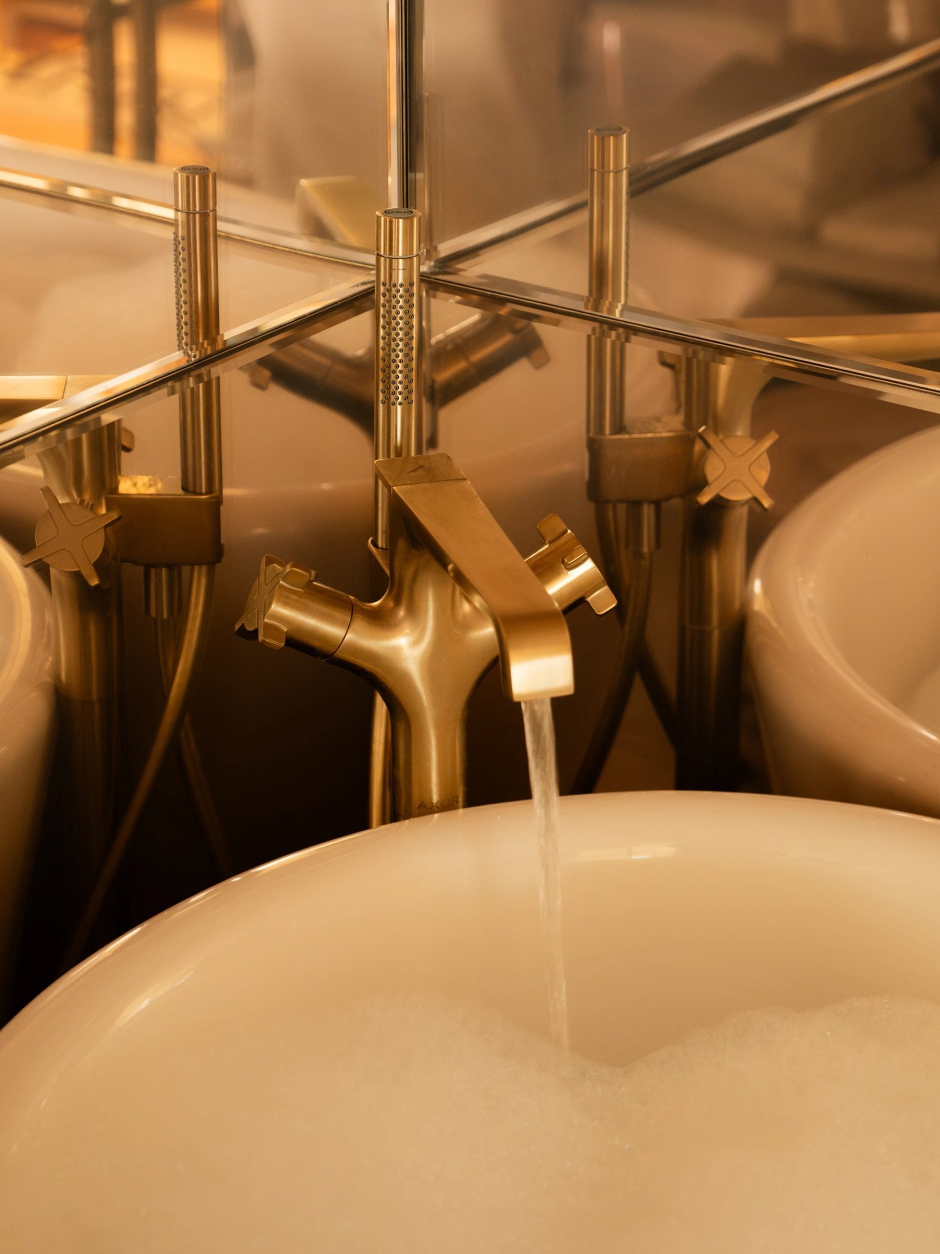 c35dc1fd-df4d-4466-a412-d73ff21e5f0f