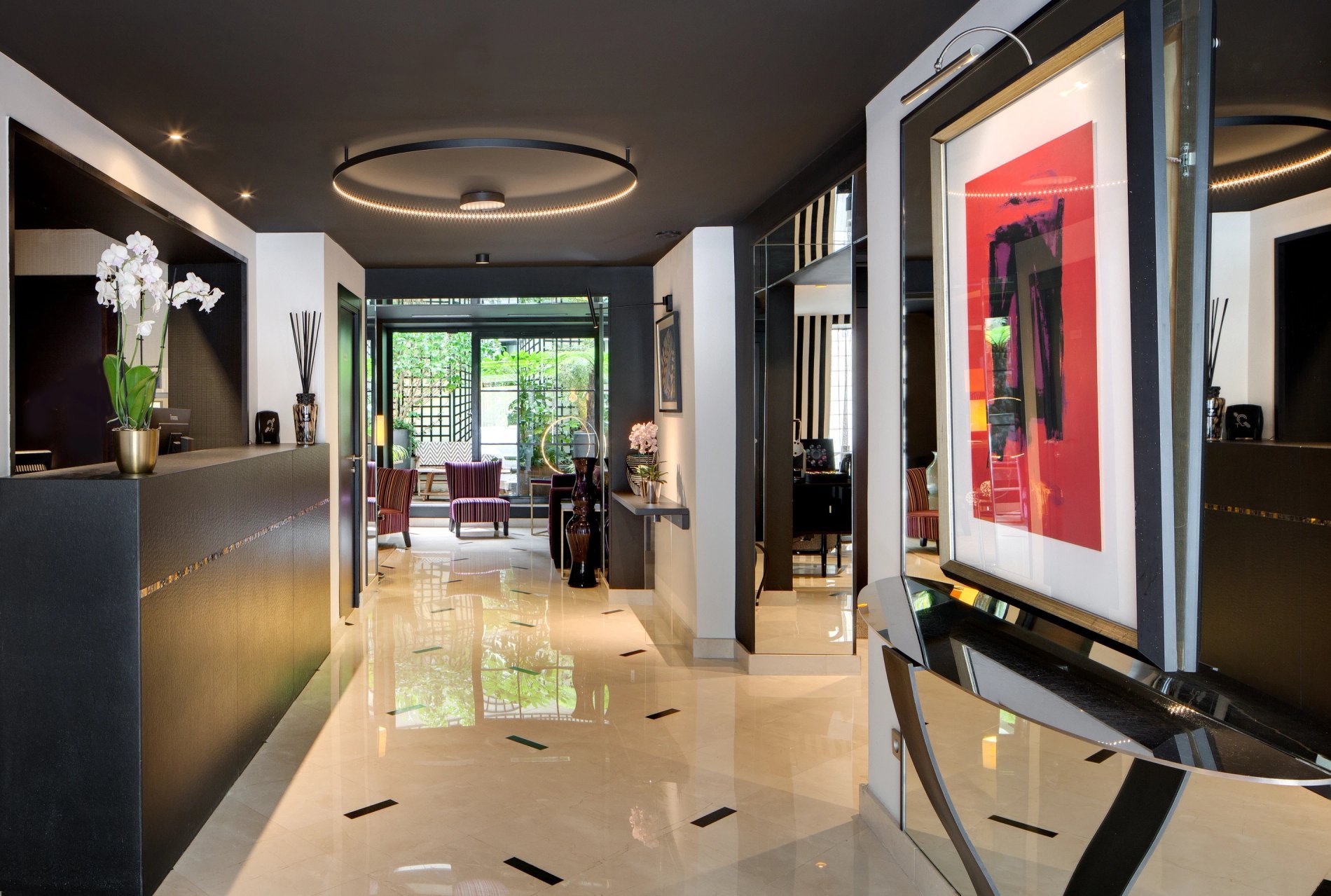 c4019355-2718-4ce0-9a99-65019bdef4c8