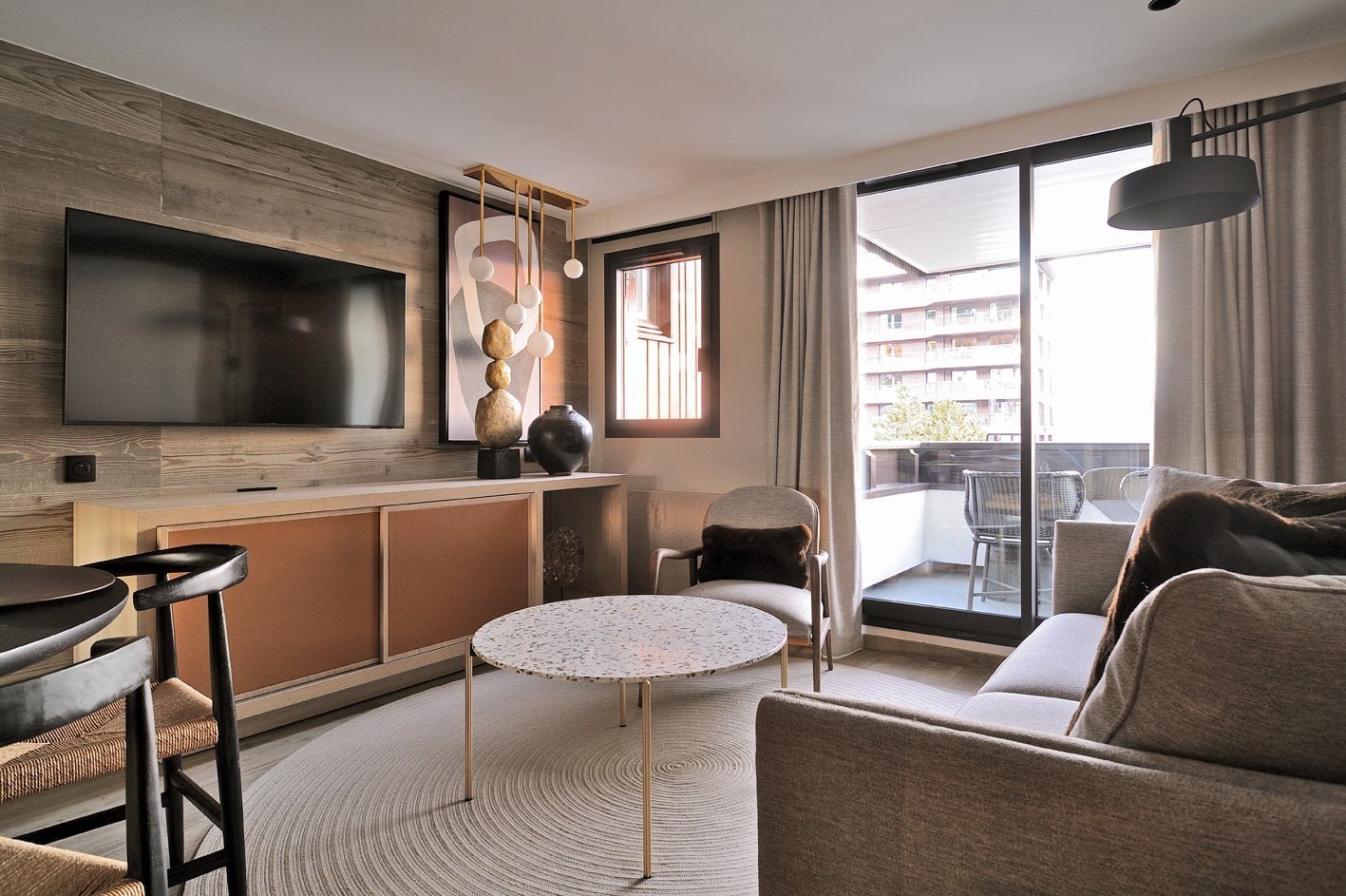 c4153608-abc9-46b6-ade9-5841d123bcca